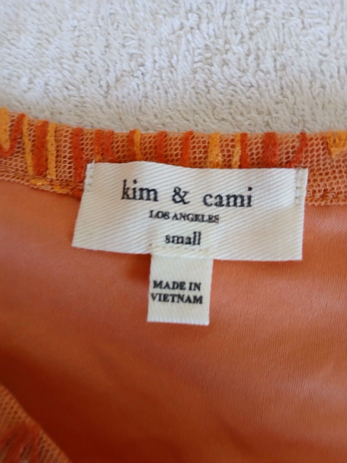 Kim & Cami S Coral Mesh Leaf Embroidered Puff Sleeve Sheer Blouse