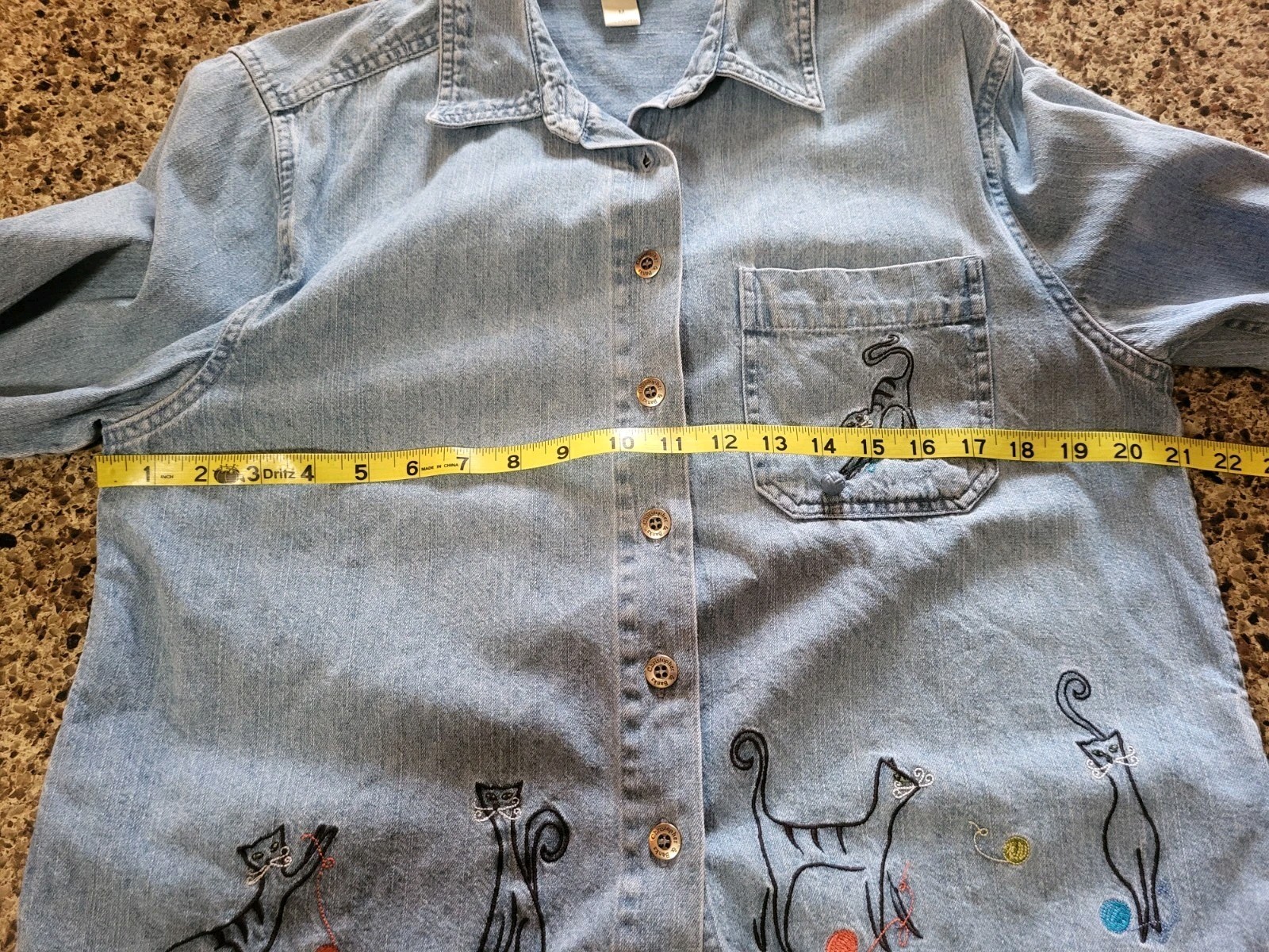 Vintage Christopher Banks Abstract Cats Womens Med Yarn Denim Shirt Embroidered