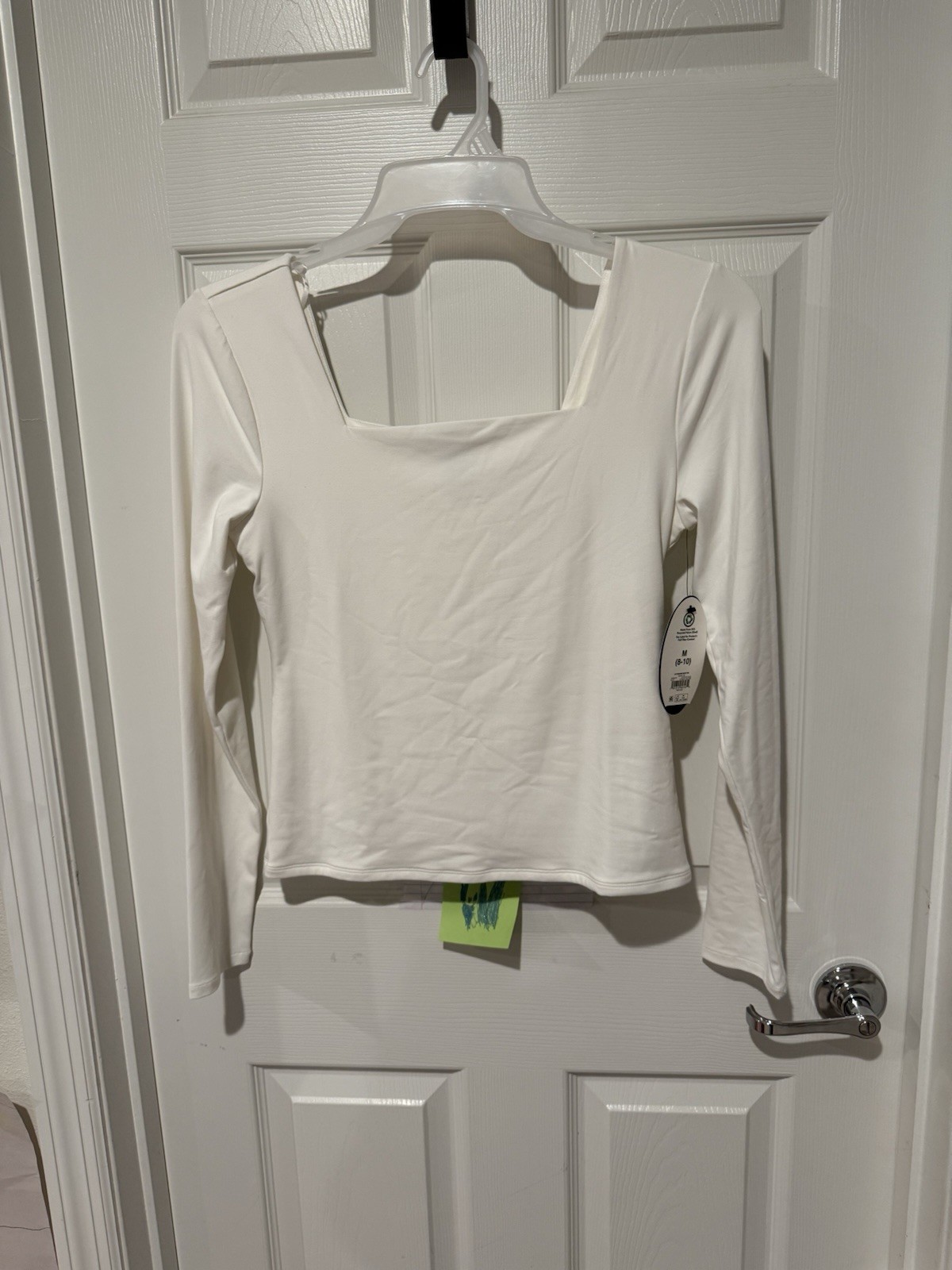 Scoop White Square Neck Long Sleeve Tee NWT Medium 8-10 Basic Top