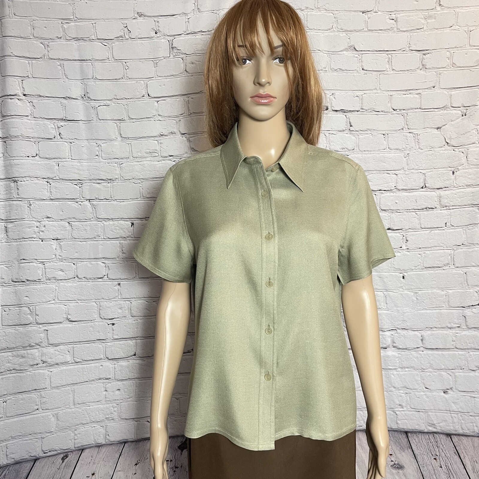 City Silk 100% Silk Short Sleeve Olive Blouse Size L