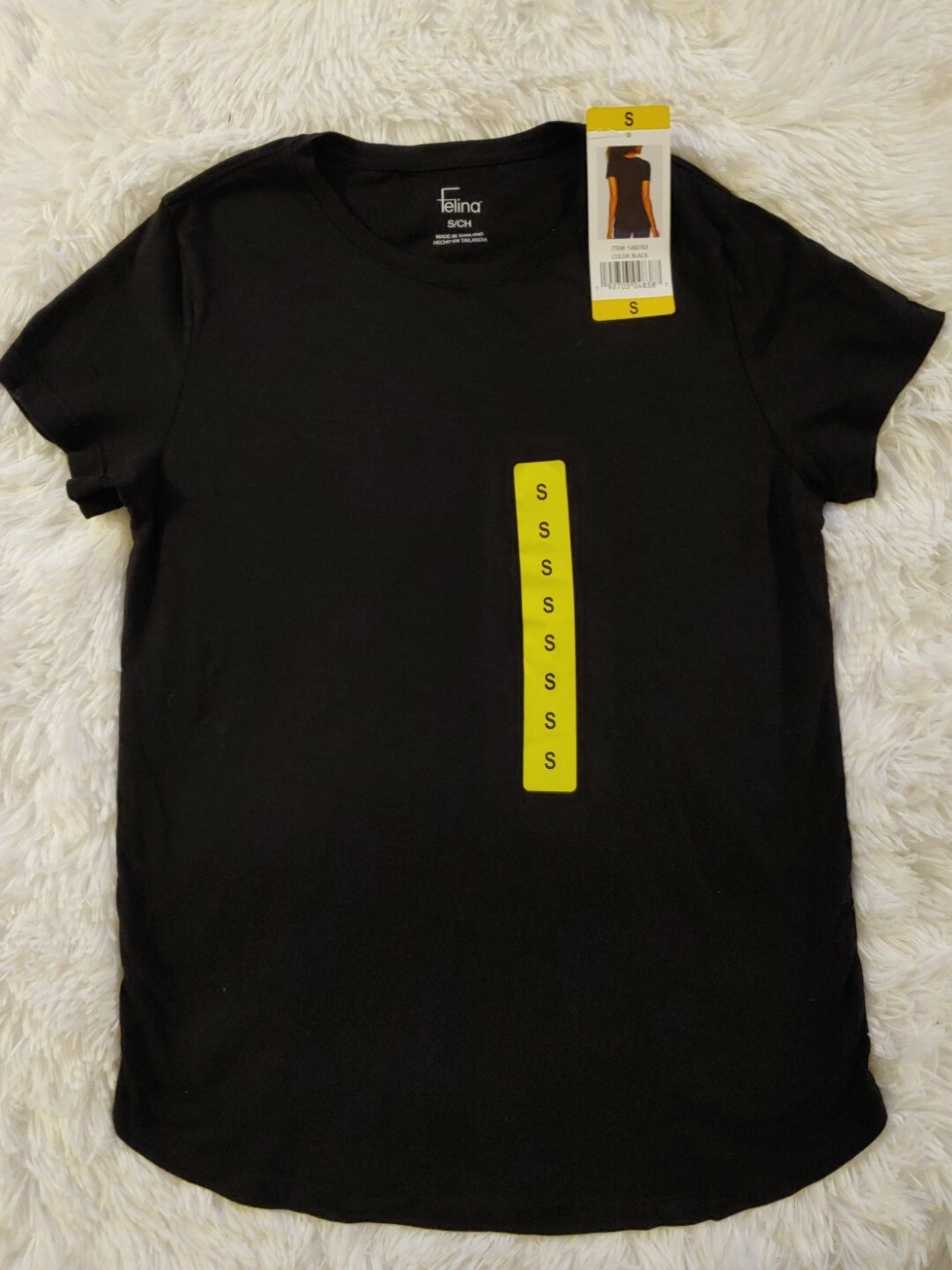 Felina Women’s T-shirt. Black. NWT. Sz S. B05