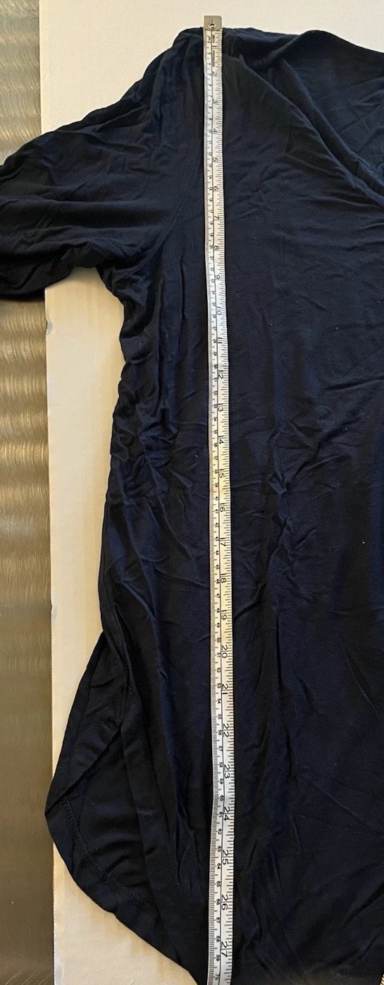 Torrid SuperSoft Tunic Length Elbow Sleeve Tee Size 2 Curved Hem Navy Blue