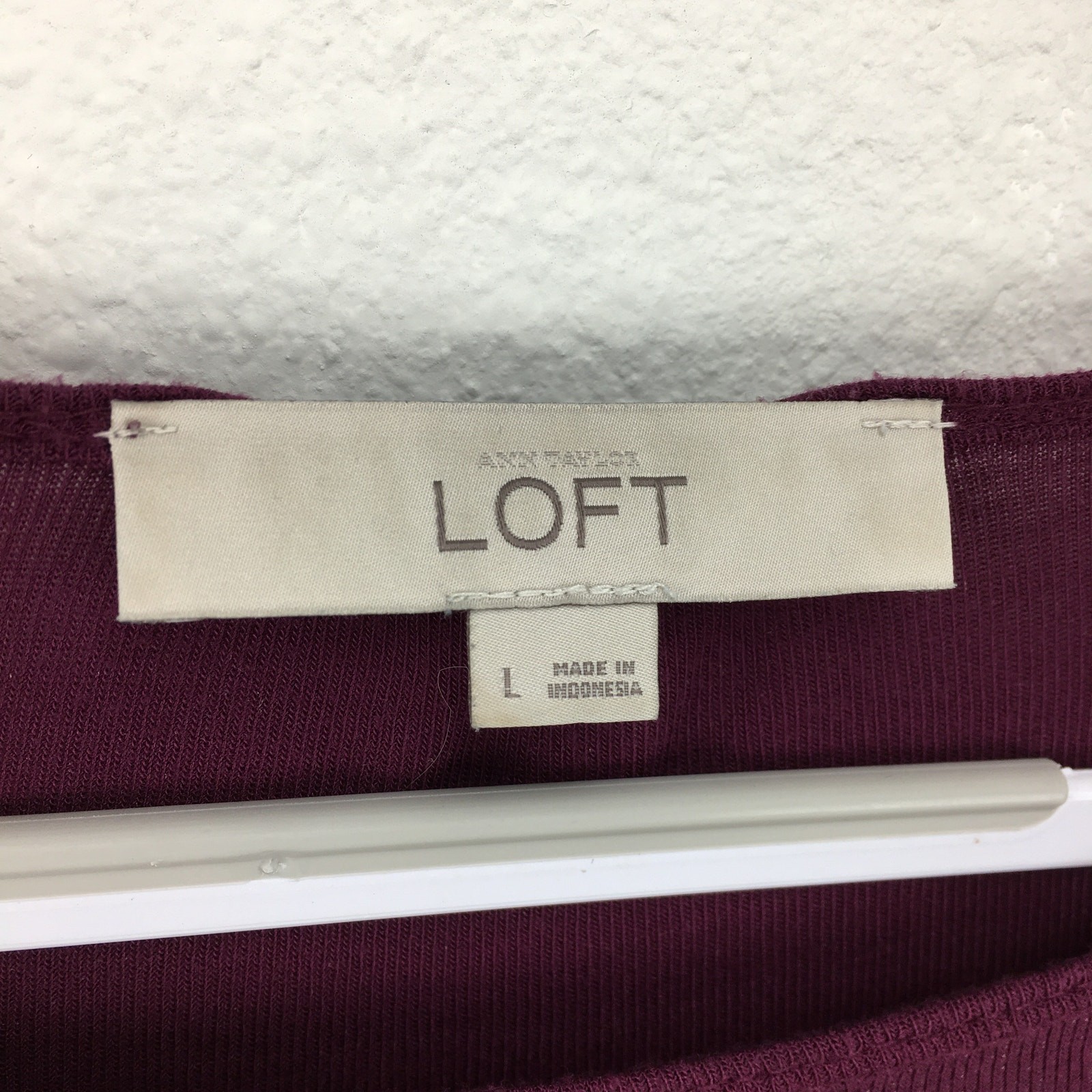Ann Taylor Loft Sweater Wine Red Sheer Long Sleeve Dolphin Hem Pullover Large
