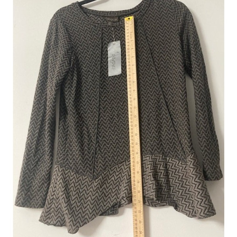 NWT Apropos Made in USA Geometric Peplum Lightweight Top Women Size S