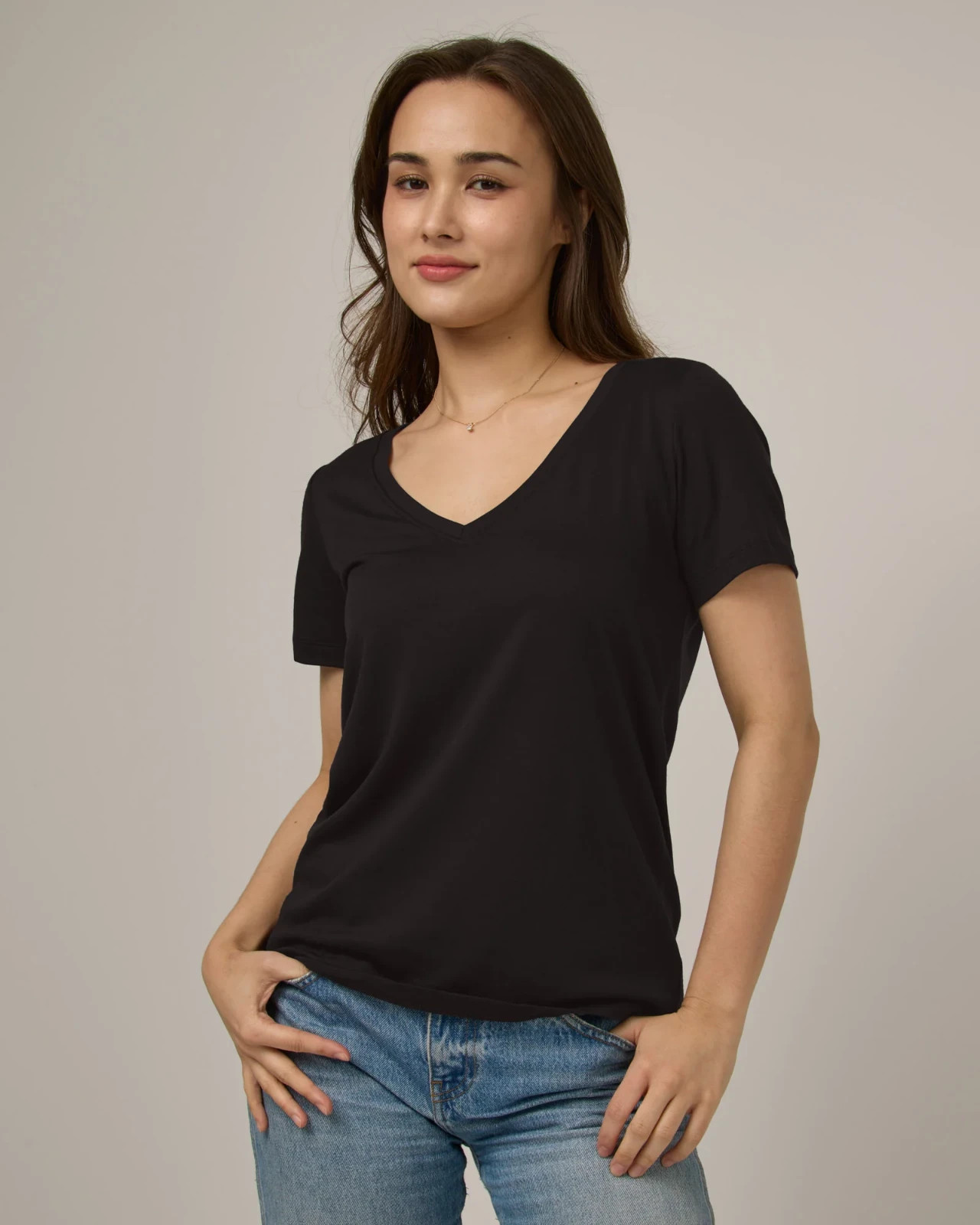 New WOOL& Morgan V-Neck Tee, Black L