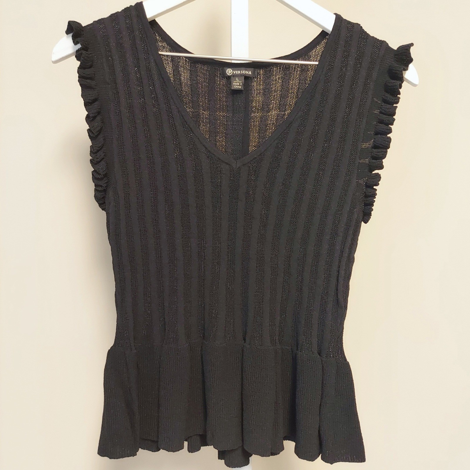 Versona Womens Black Ribbed Knit Peplum Top V-Neck Ruffle L Whimsigoth Coquette