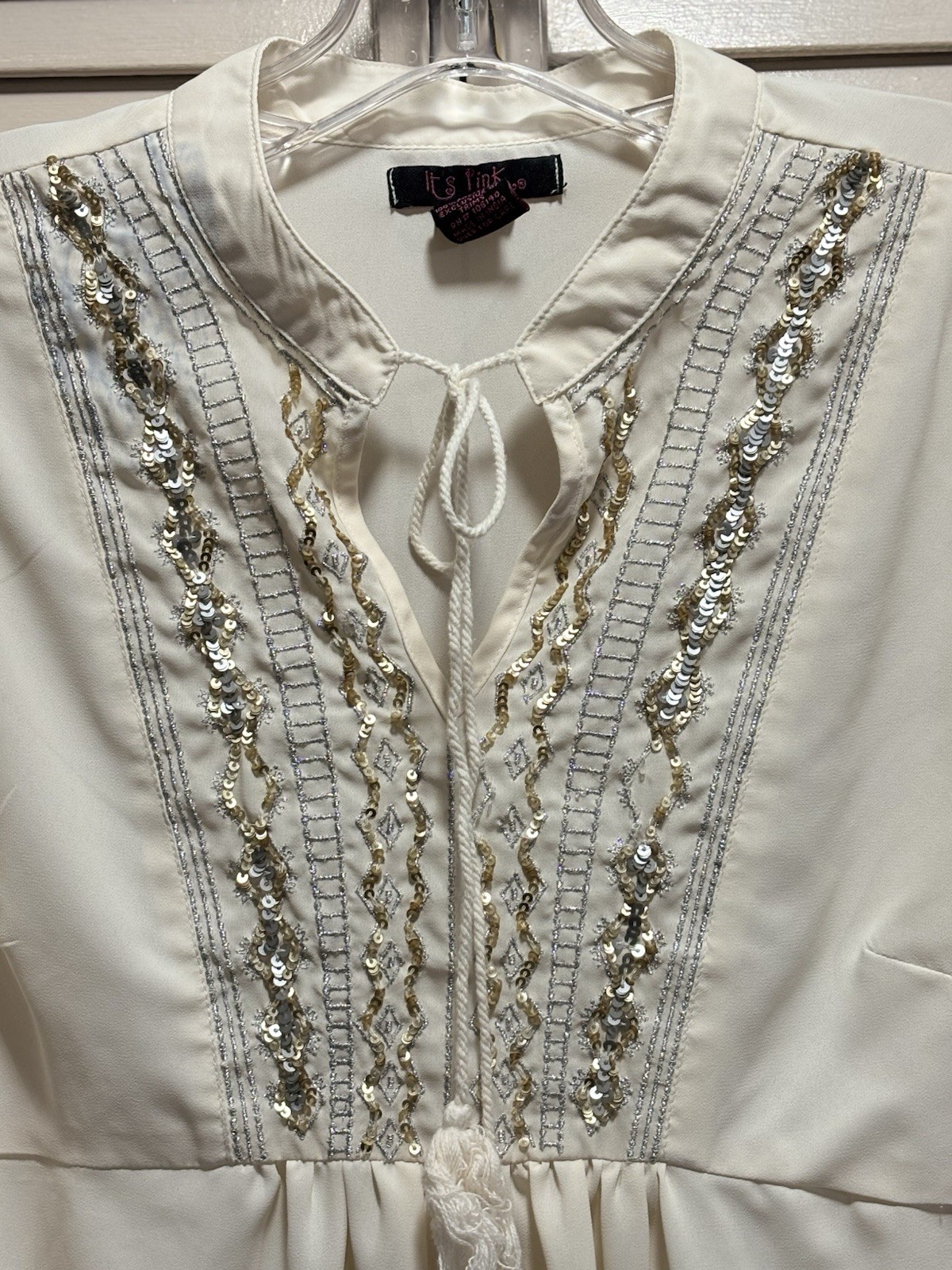 It’s Pink Chiffon Cream Tie/Tassel Neck Blouse Size M Long Sleeve Sequin Metalli