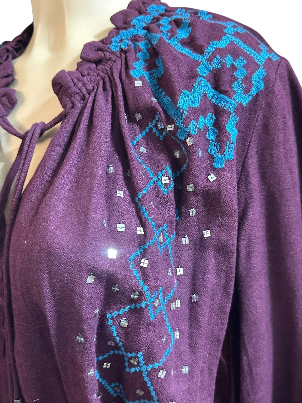 Piper by Townsen Women’s Plum Embroidered Embellished Peasant Top Size L #1147