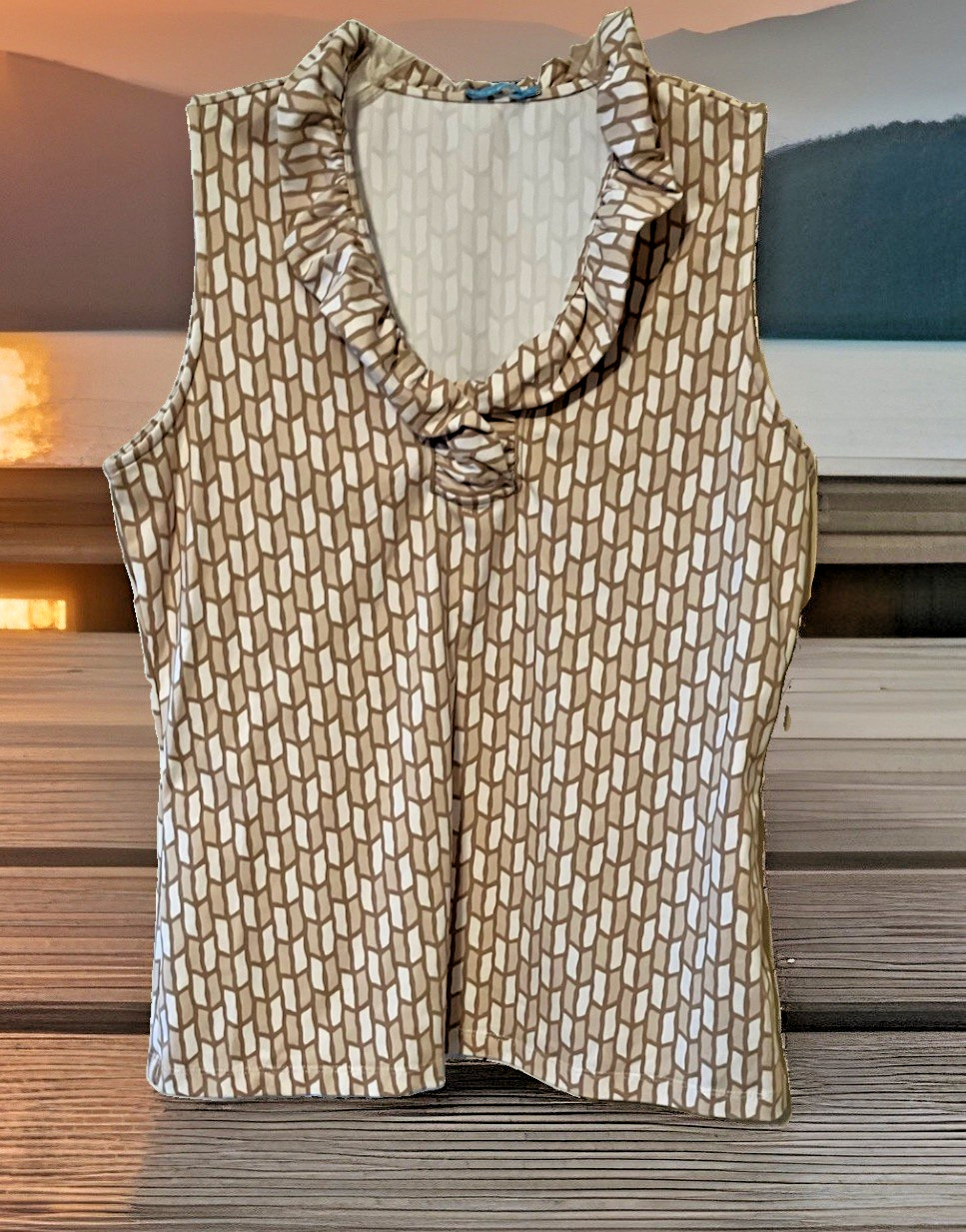 J. McLaughlin SMALL Ruffle V- Neck Catalina Classy Coastal Resort wear NEW