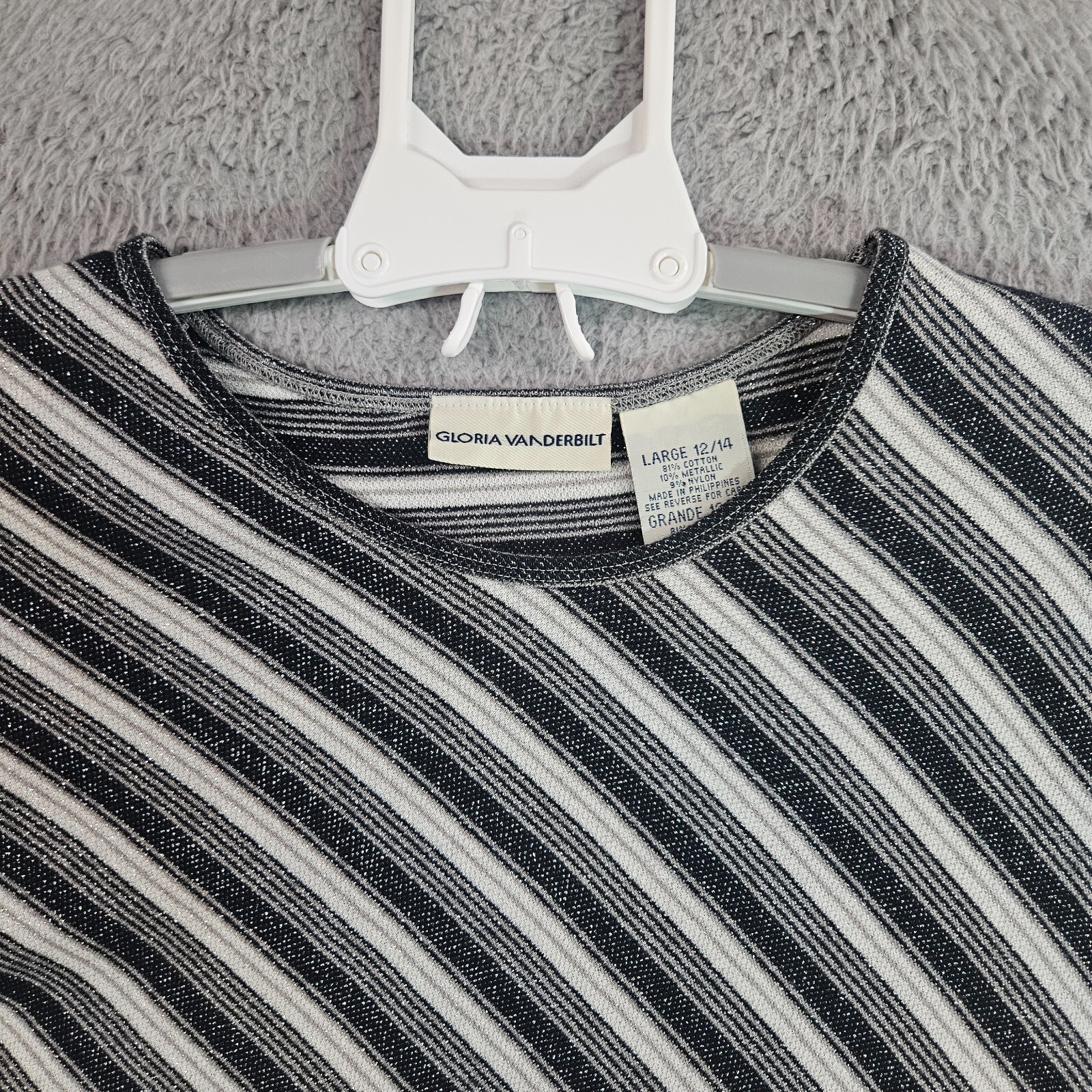 Gloria Vanderbilt Top Women Size 12 / 14 Large Knit Metallic White Black Gray