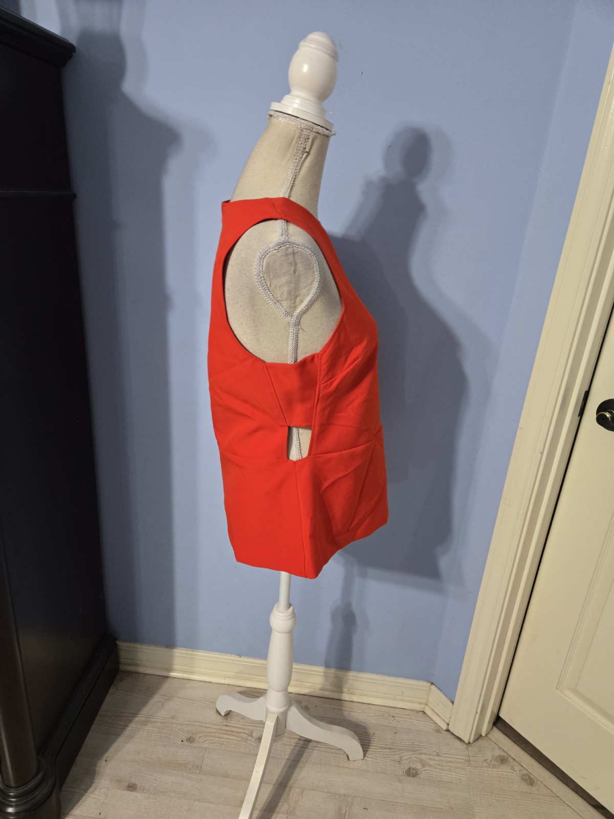 H&M Size 12 Blouse Womens Red Sleeveless Cutout Sides