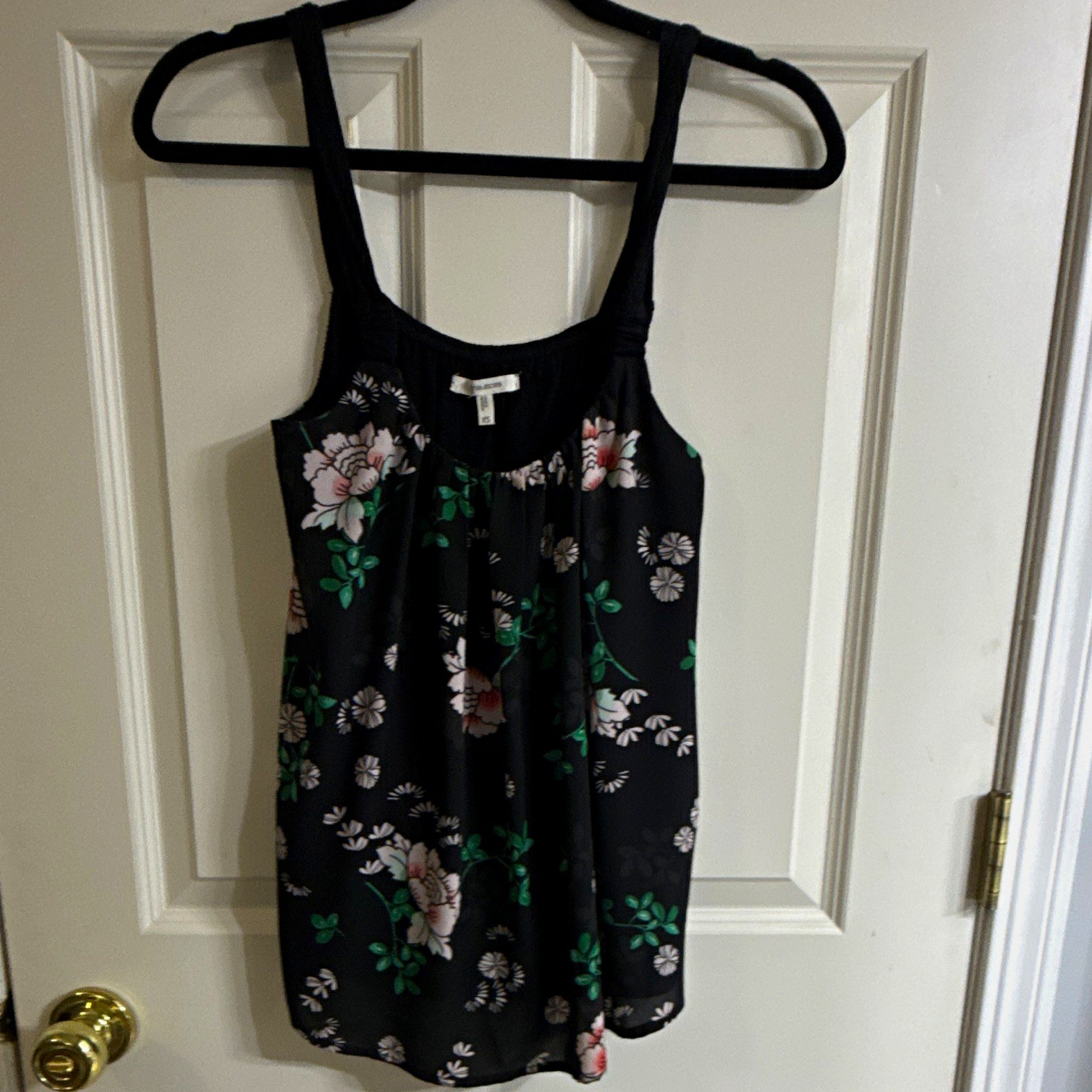 maurices Women’s XS Black Floral Scoop Neck Spaghetti Strap Camisole Tank