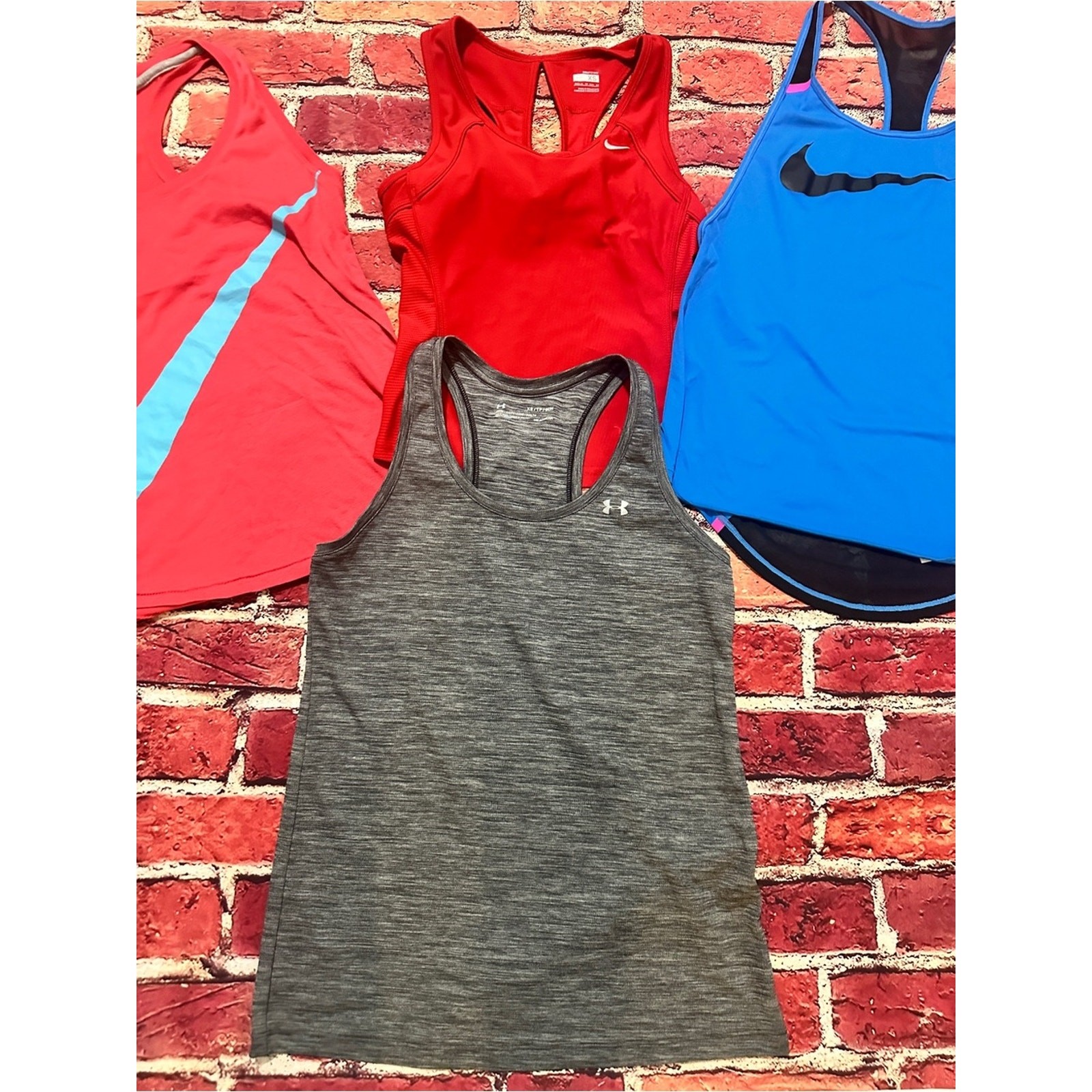 Nike and under armour tank top bundle