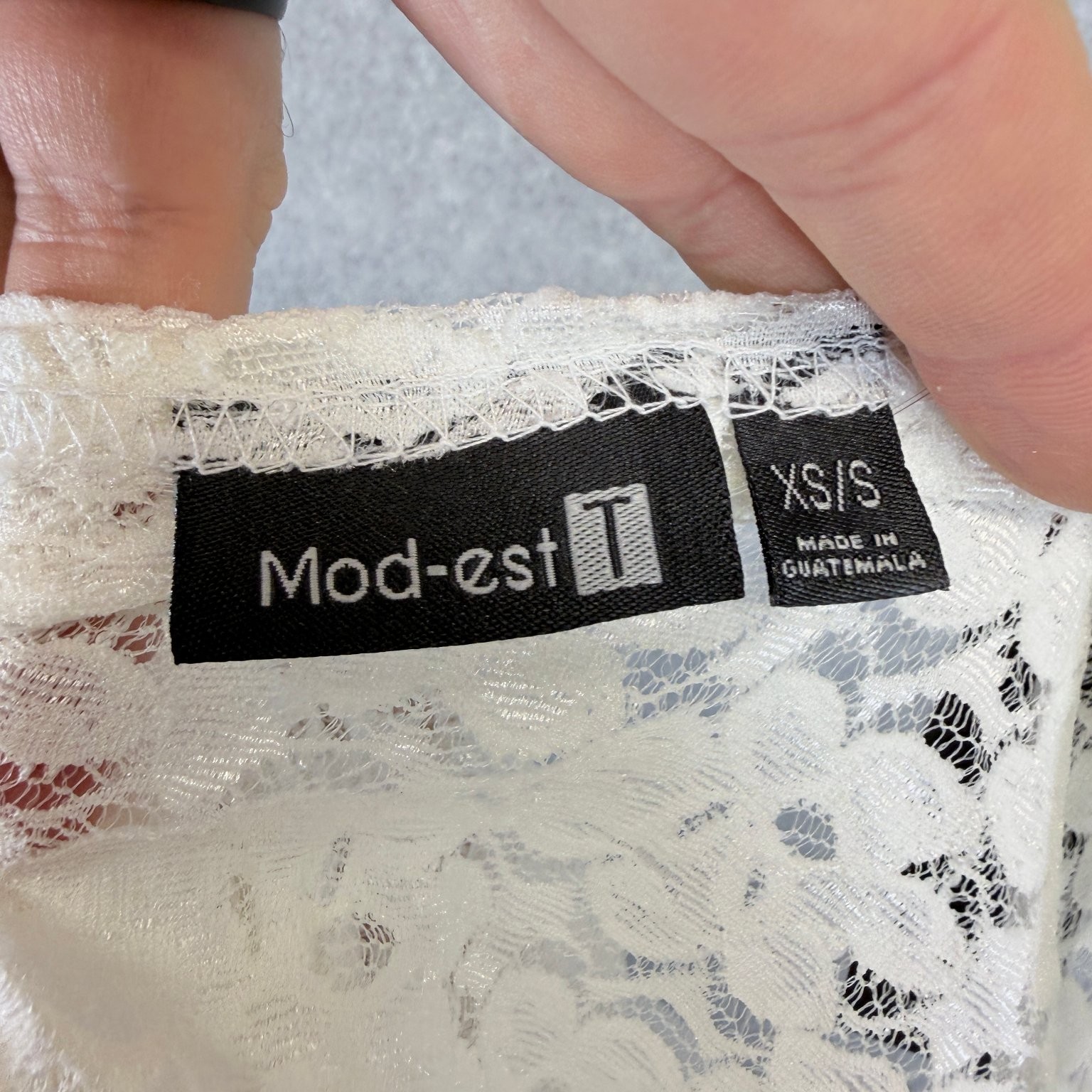 Mod-est T Women’s XS/S Ivory Floral Lace Cropped Modesty Layering Top NWT