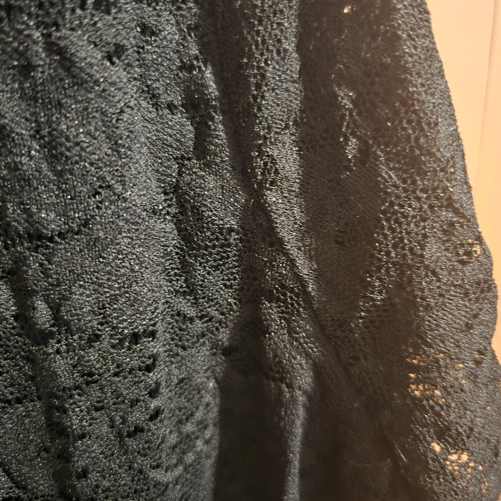 Covington Woman Size 20-22W Black Short Sleeved Lace Lined Top Blouse