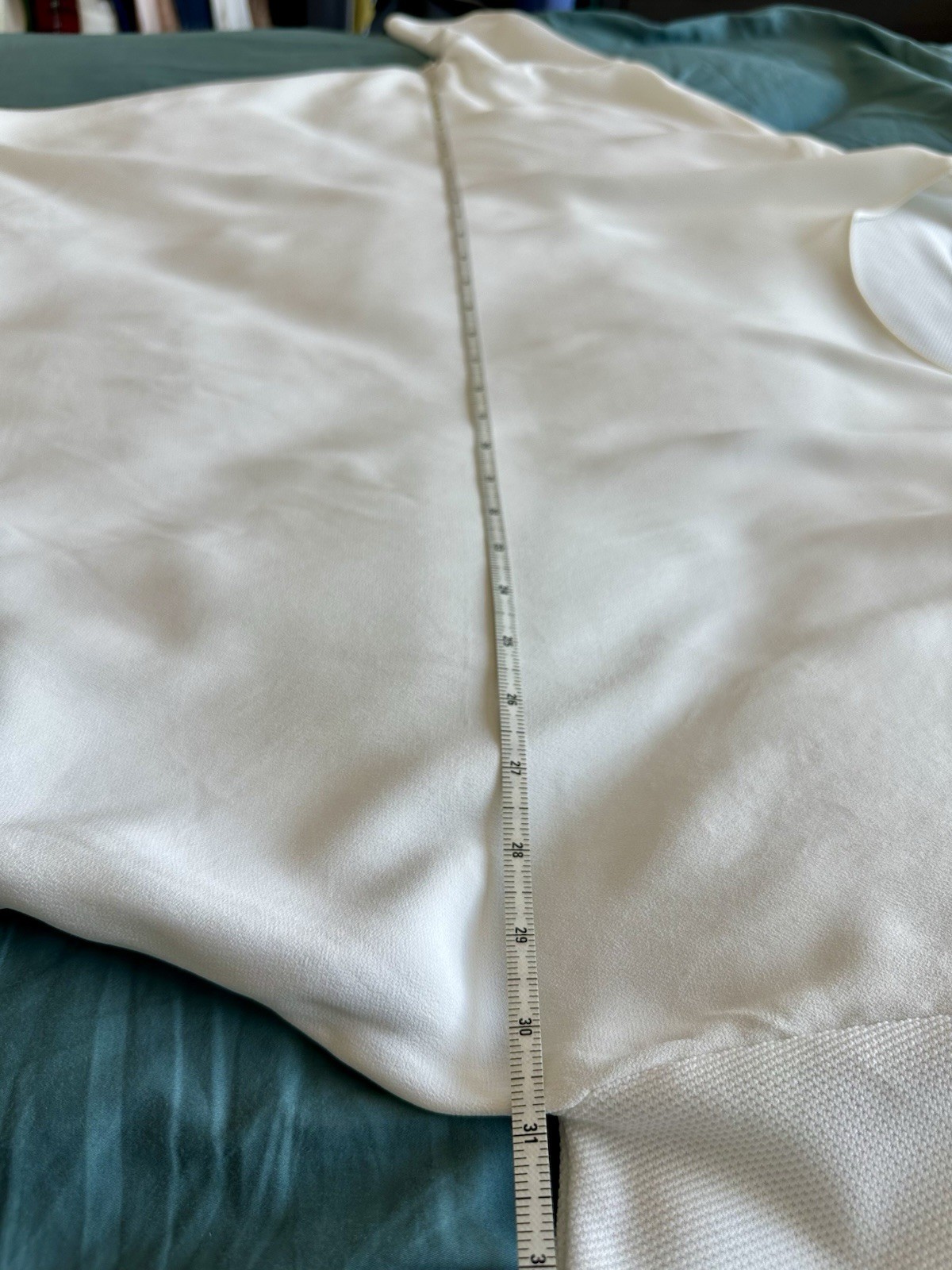Uterqüe Ivory High Low Blouse M Viscose Front Textured 3/4 Sleeves Oversized