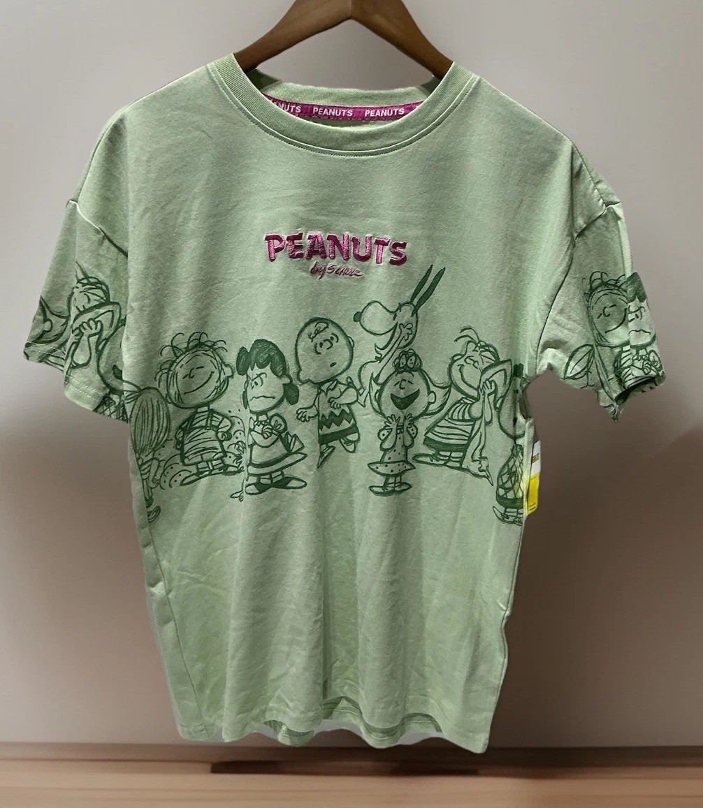 Peanuts Snoopy T Shirt Peanuts Size XS 2025 New cartoon
