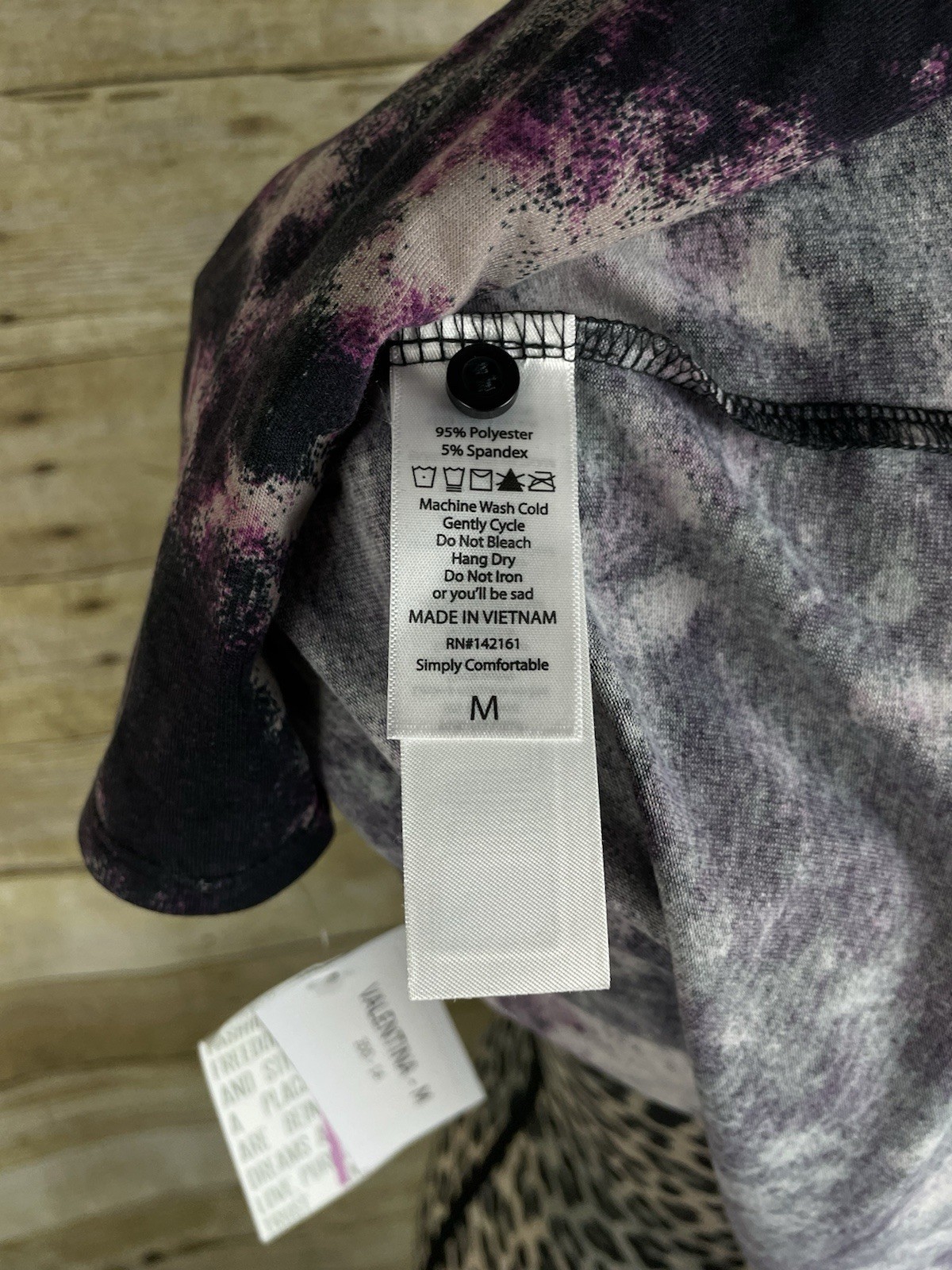 NWT Medium Lularoe Valentina Button Up Shirt