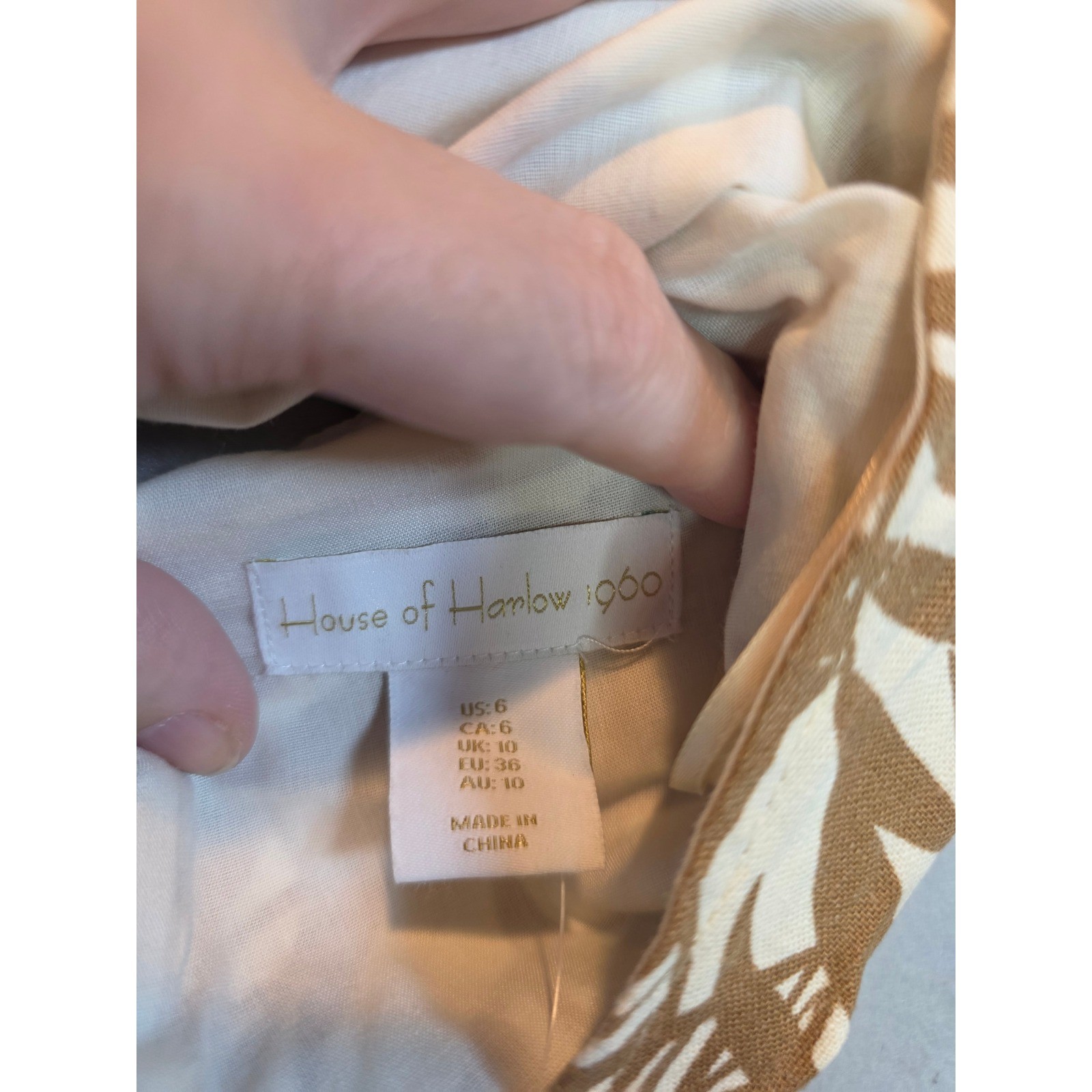House of Harlow 1960 Linen Blend Tropical Leaf Halter Crop Top Brown Tan Size 6
