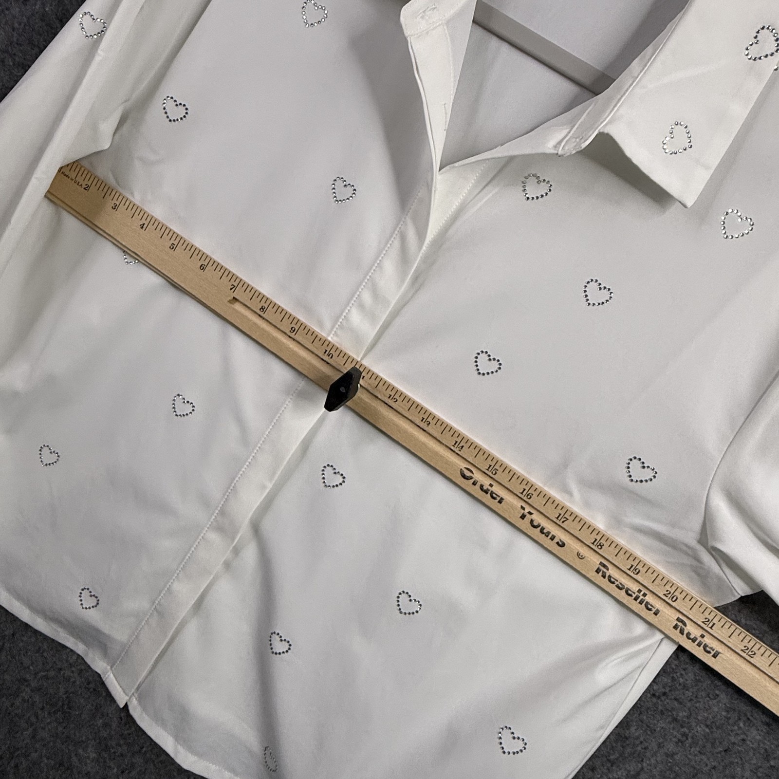 Modern Works Women’s L White Rhinestone Heart Button Up Long Sleeve Blouse Top