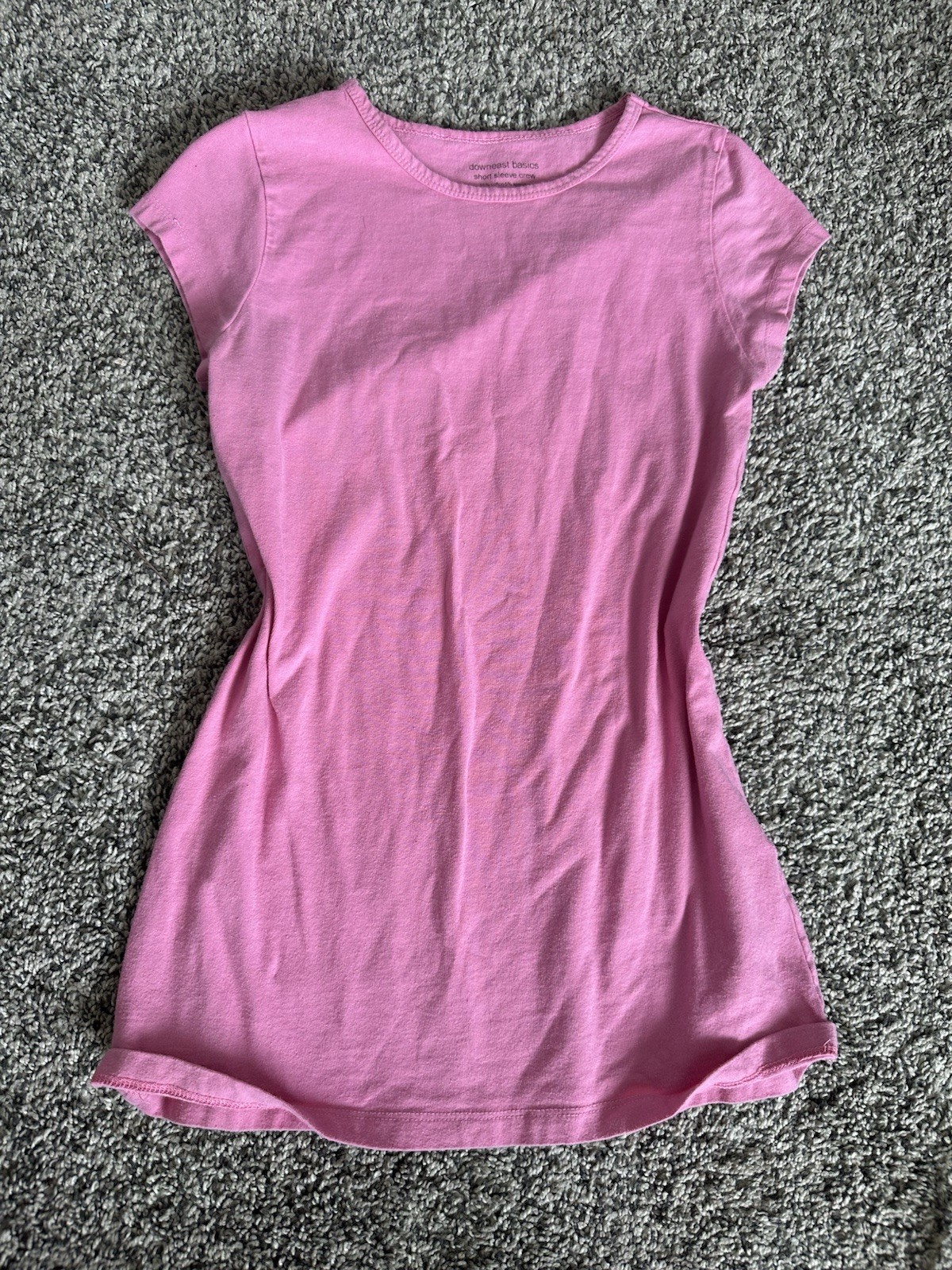 Downeast Basics Pink Solid Short Sleeve Crew neck T-Shirt size small