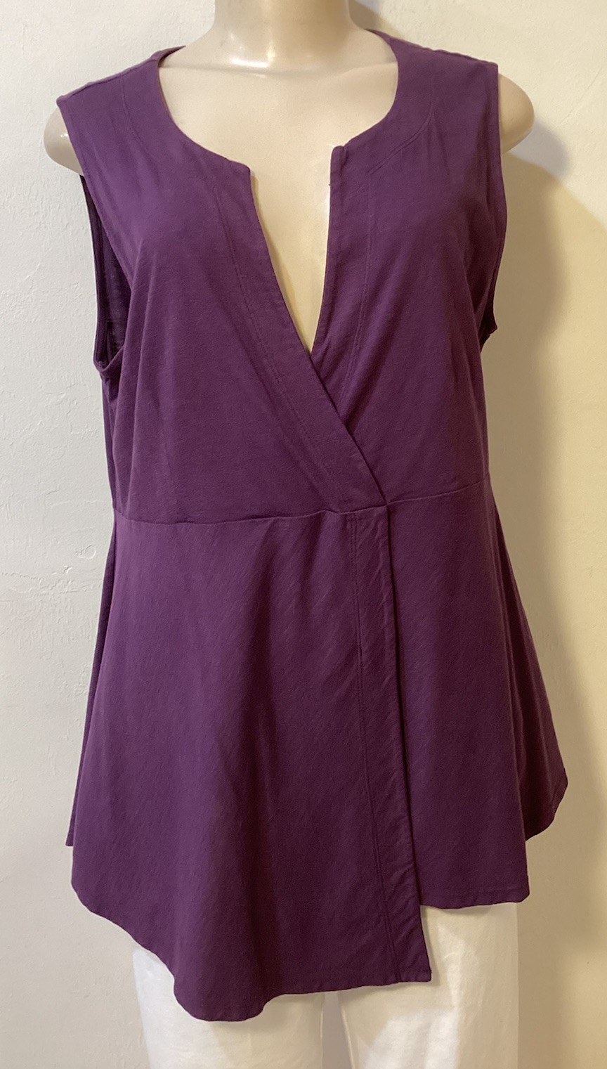 Soft Surroundings Purple Top Sleeveless Surplice M NWT