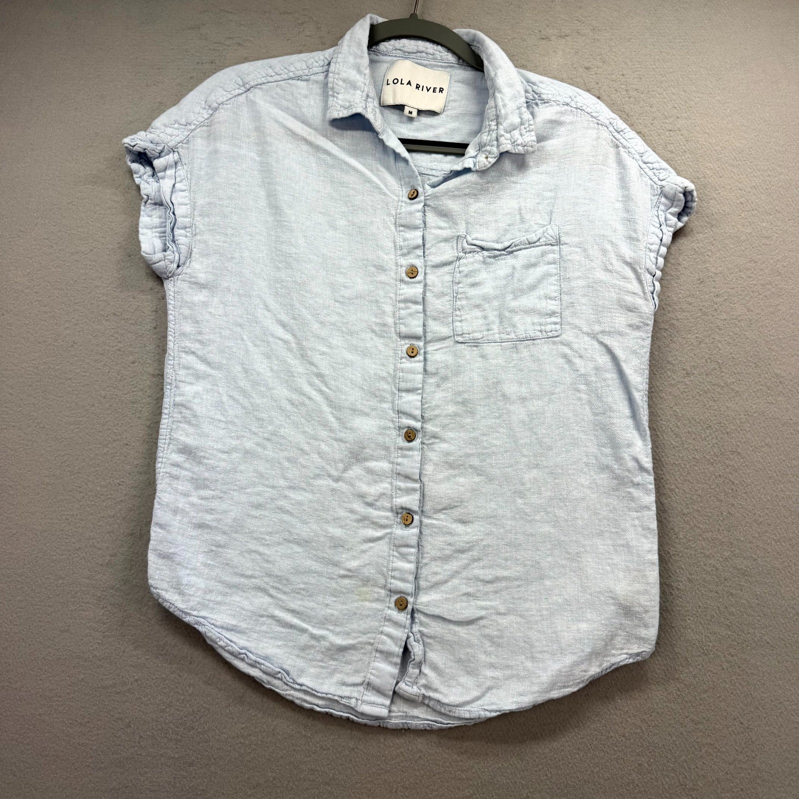 Lola River Linen Shirt Womens Medium Light Blue Textured Cuffed Sleeve Button Up