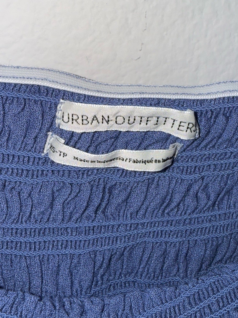 Urban Outfitters Blue Smocked Off Shoulder Bell Sleeve Crop Top XS Y2K