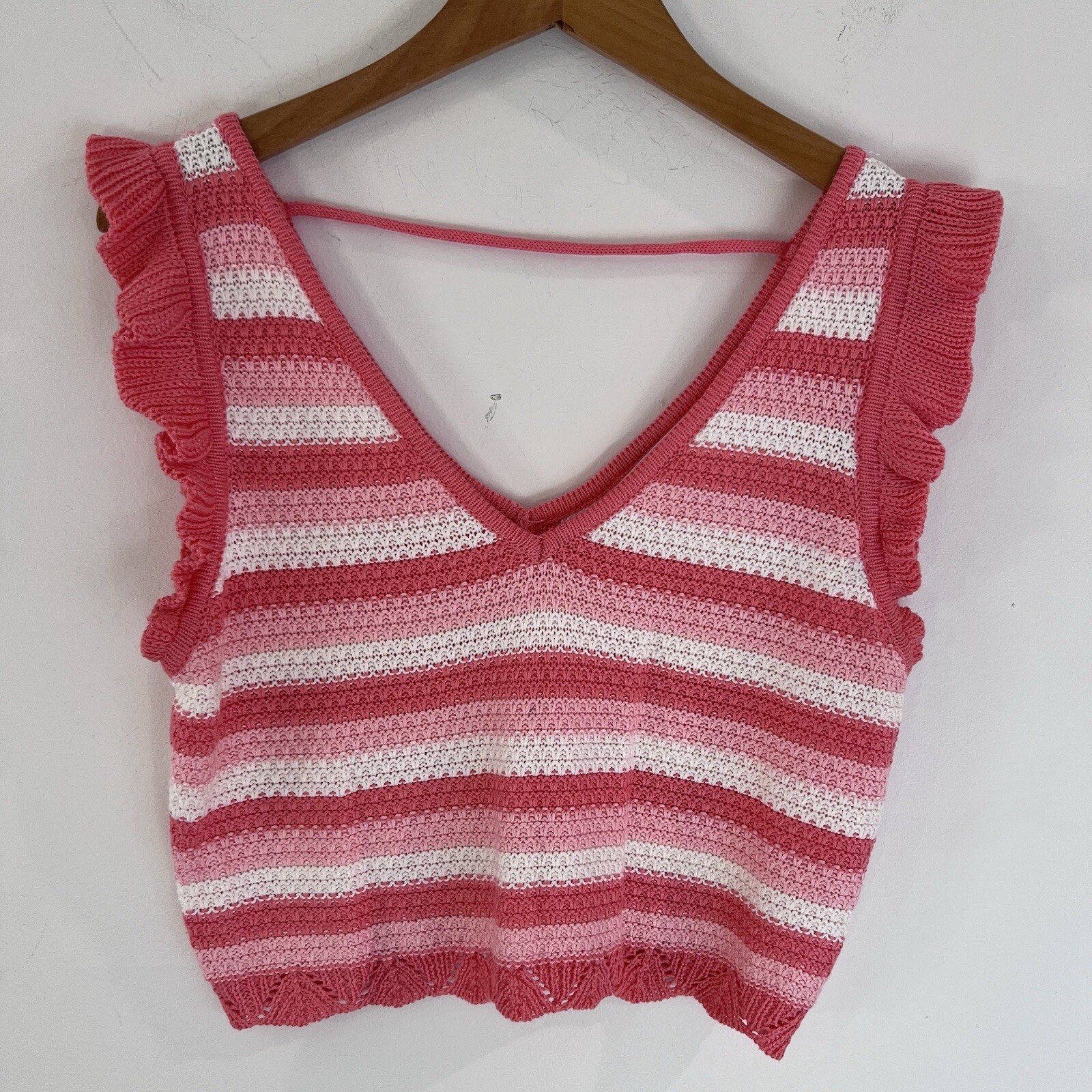Steve Madden USA Crochet Cropped Tank Top Large Striped Coral & White