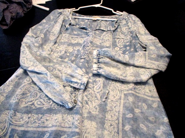 VINTAGE AMERICA BLUES WOMEN’S LONG SLEEVE SHIRT IN SZ M