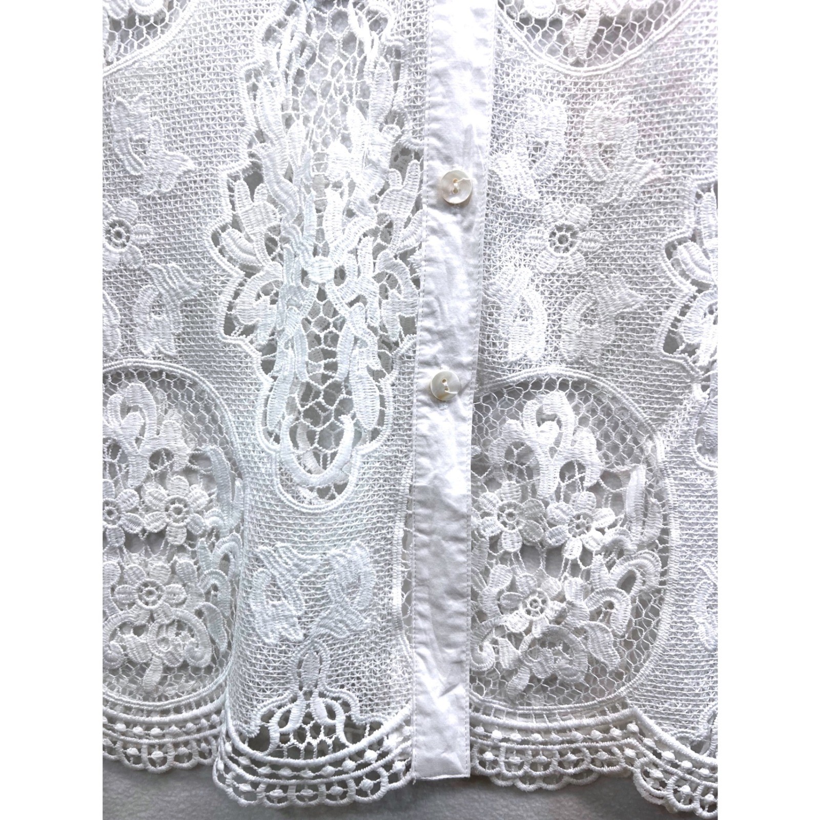Vipavadee Womens White Floral Lace Button Down Shirt Scalloped Hem Large
