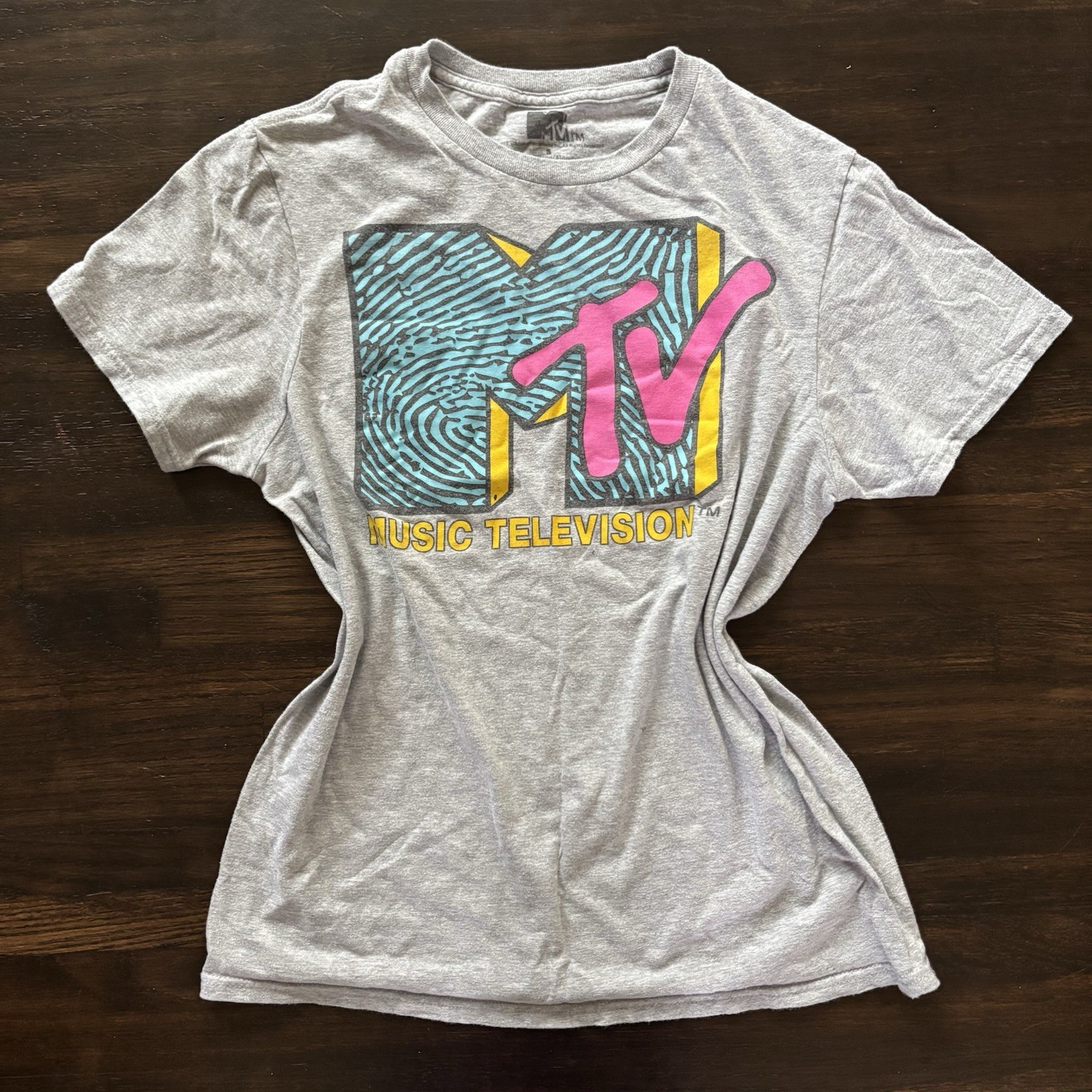 Retro 80s MTV Logo Bright Colors T-Shirt Heather Gray Neon Thumbprint Small