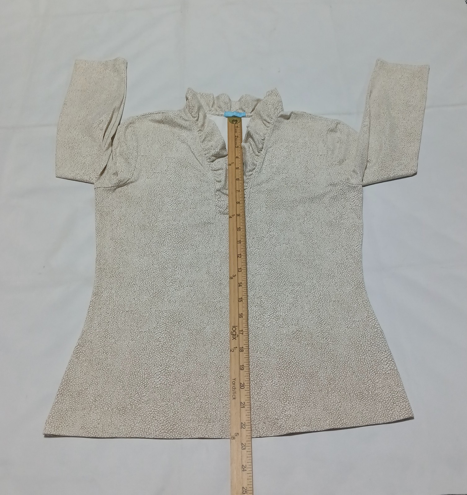 J. McLaughlin Durham Catalina women’s Ruffle Neck 3/4 Top blouse Sz S Oatmeal