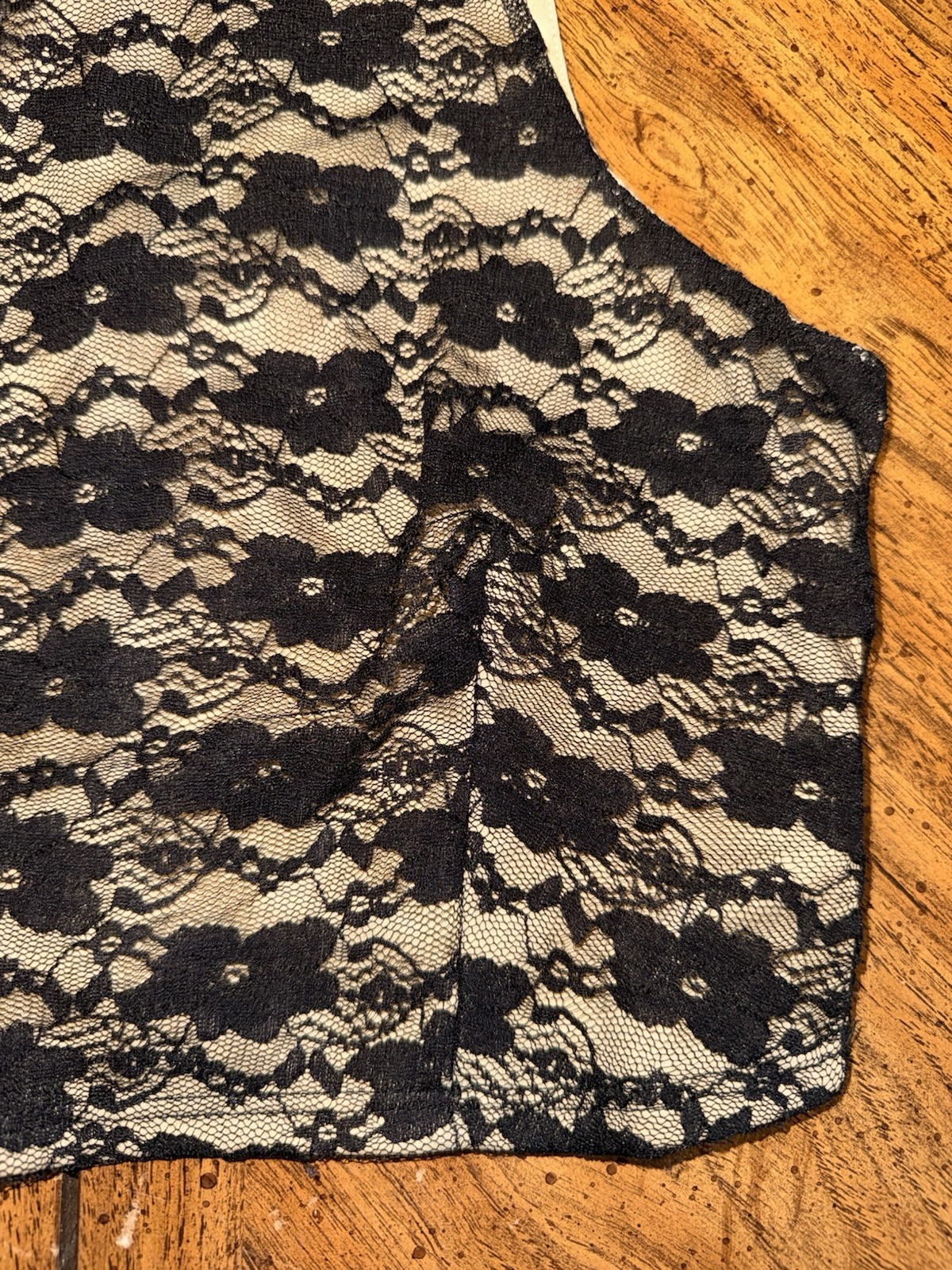 Charlotte Russe Women’s S Black/Beige Floral Lace Mock Neck Blouse