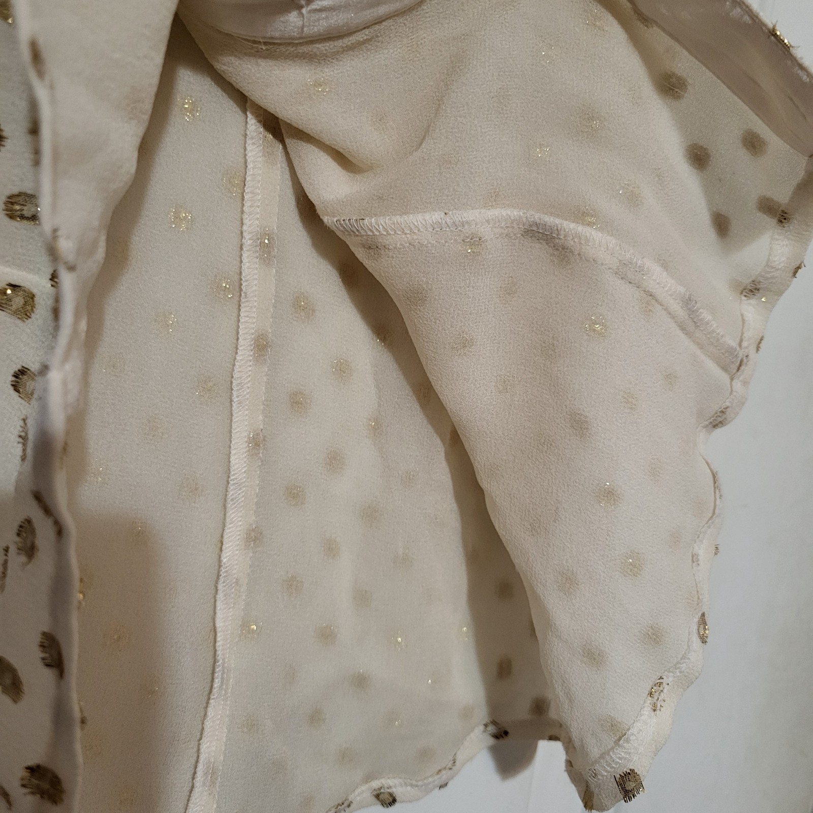 Bebe Cream Gold Ruffle Short Sleeve Button Front Semi Sheer Silk Blouse Size S