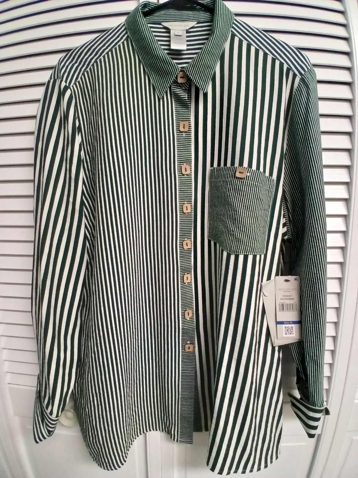 Multiples – Woven Multiple Stripe Print Point Collar, Long sleeve button front
