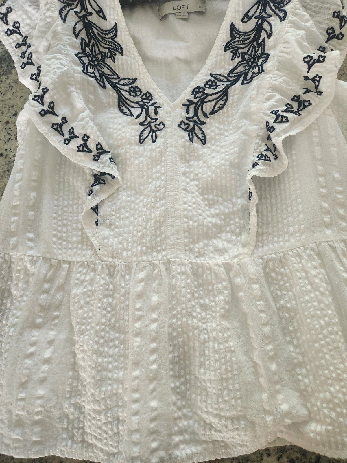 Ann Taylor Factory White Eyelet Cotton Ruffle Sleeve Button Blouse XSP