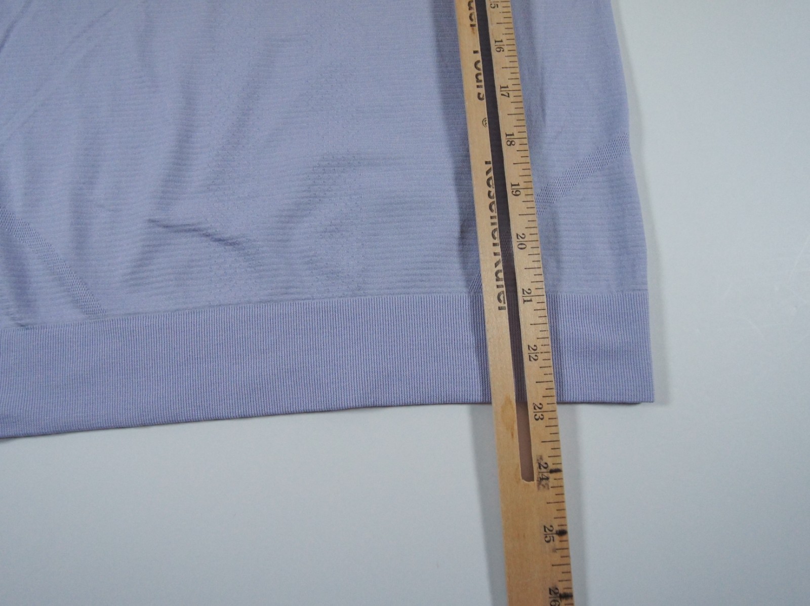 Lululemon Shirt Womens 2 Purple Long Sleeve Activewear Training Workout Ladies