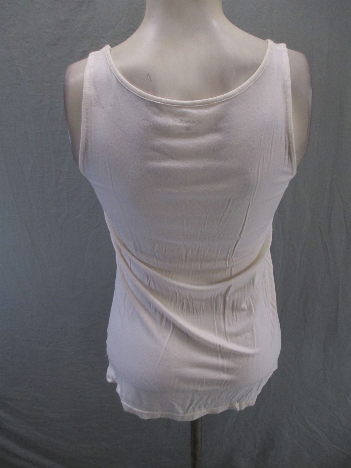 Crochet Size M Womens White Sleeveless Round Neck Basic Comfy Stretch Top 484