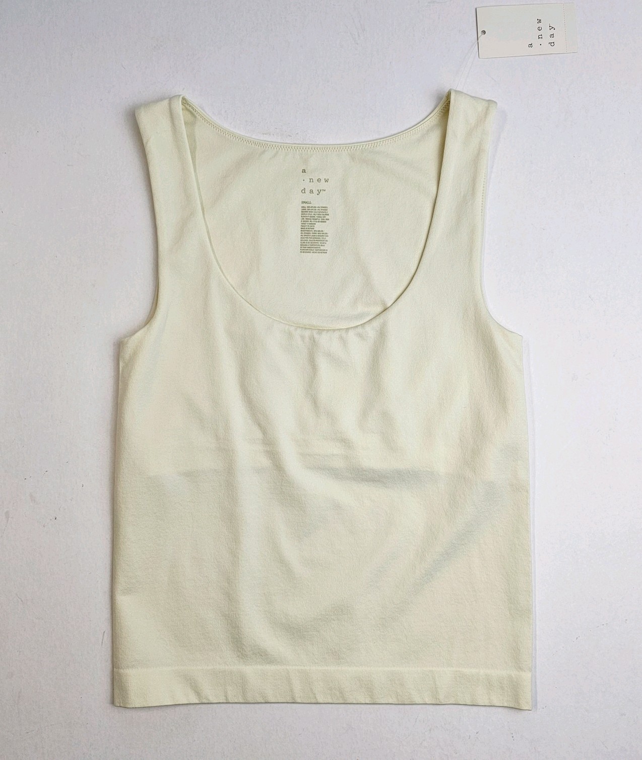 A New Day Seamless Scoop Neck Tank Top with Shelf Bra, Winter White/Ivory, Sz.S