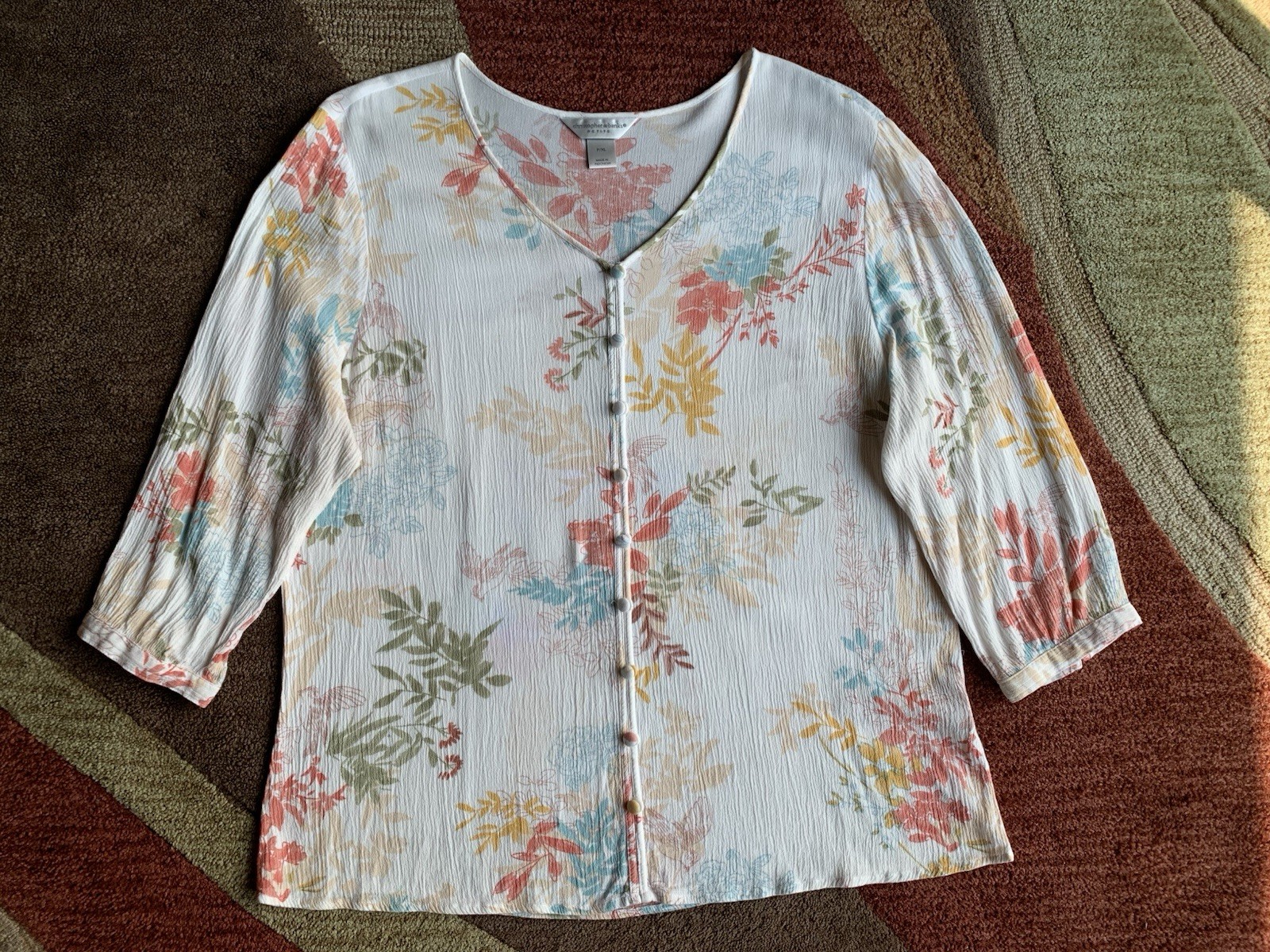 Christopher & Banks Ivory Floral 3/4 Sleeved V-Neck Relaxed Fit Blouse Top P/XL
