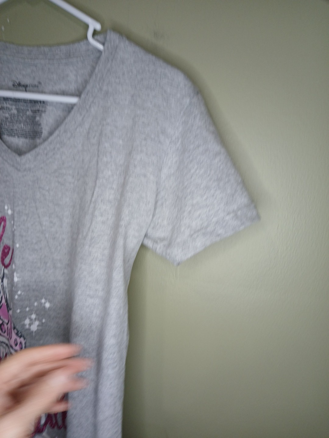 Disney Store Women’s Small Gray V Neck MY Castle MY Rules Glitter T-shirt WDW