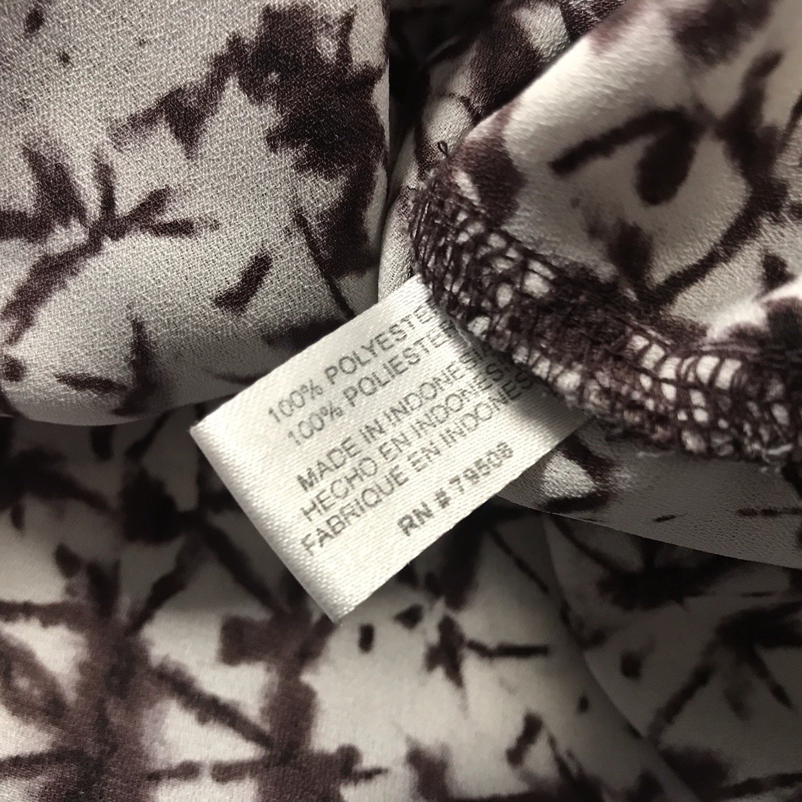 VIOLET + CLAIRE DARK PLUM ARTSY GOEMETERIC PATTERN TUNIC V NECK BLOUSE WOMENS 2X