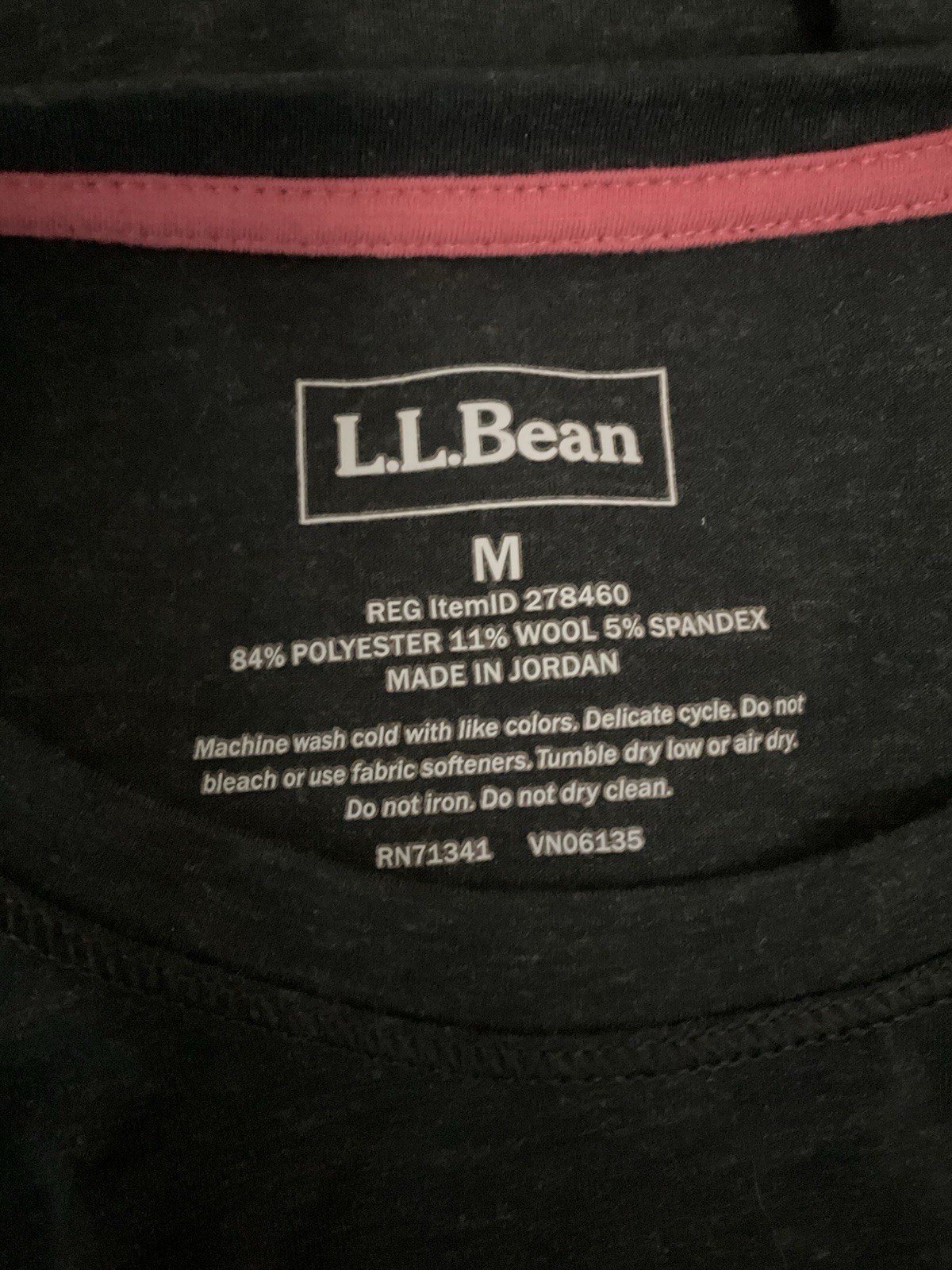 LL Bean M Black Tshirt Wool Poly Spandex Blend Tee Short Sleeve Tee Crew Neck