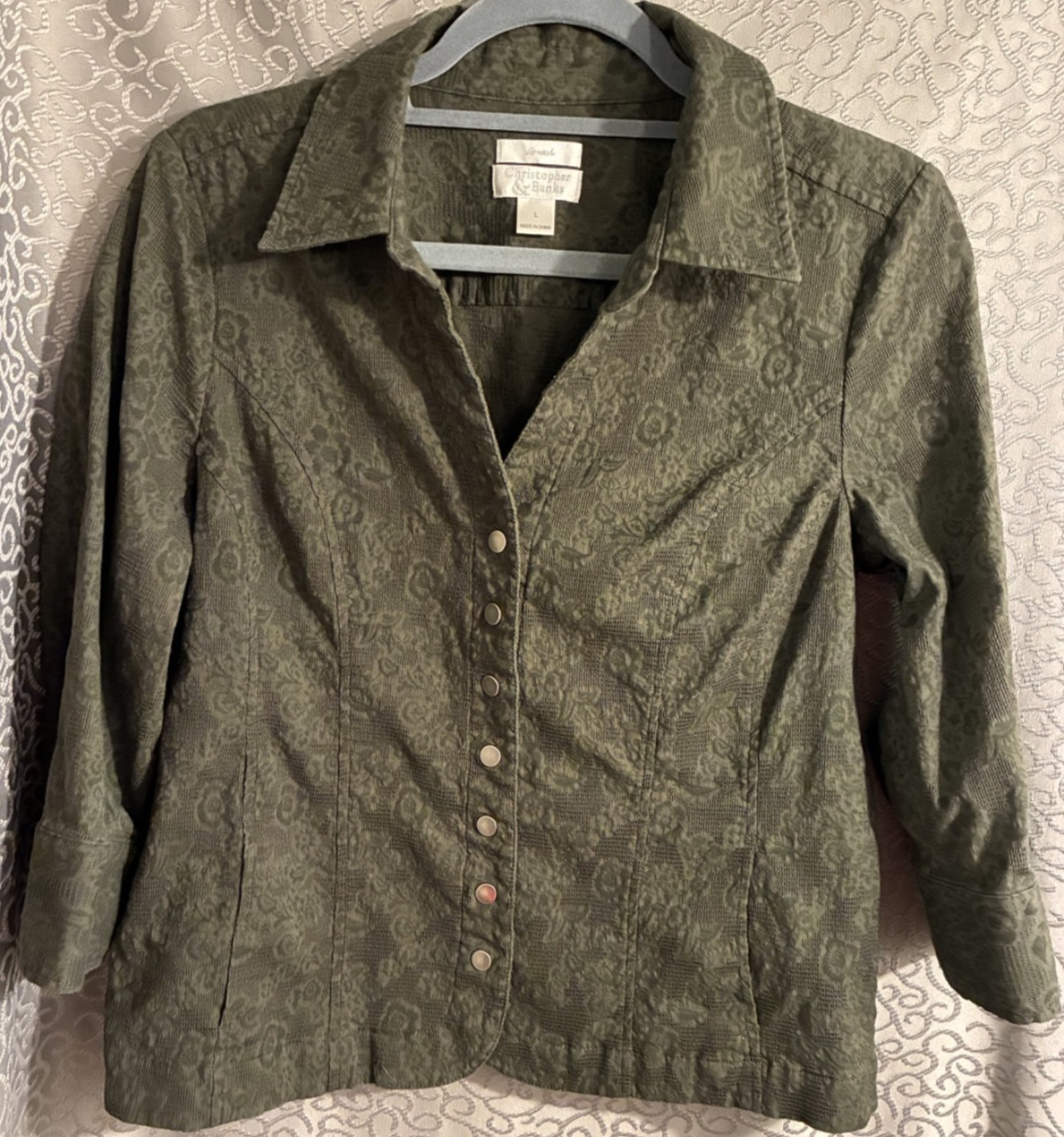 Christopher & Banks Collard V-Neck 3/4 Sleeve Snap Front 98% Cotton Green Blouse