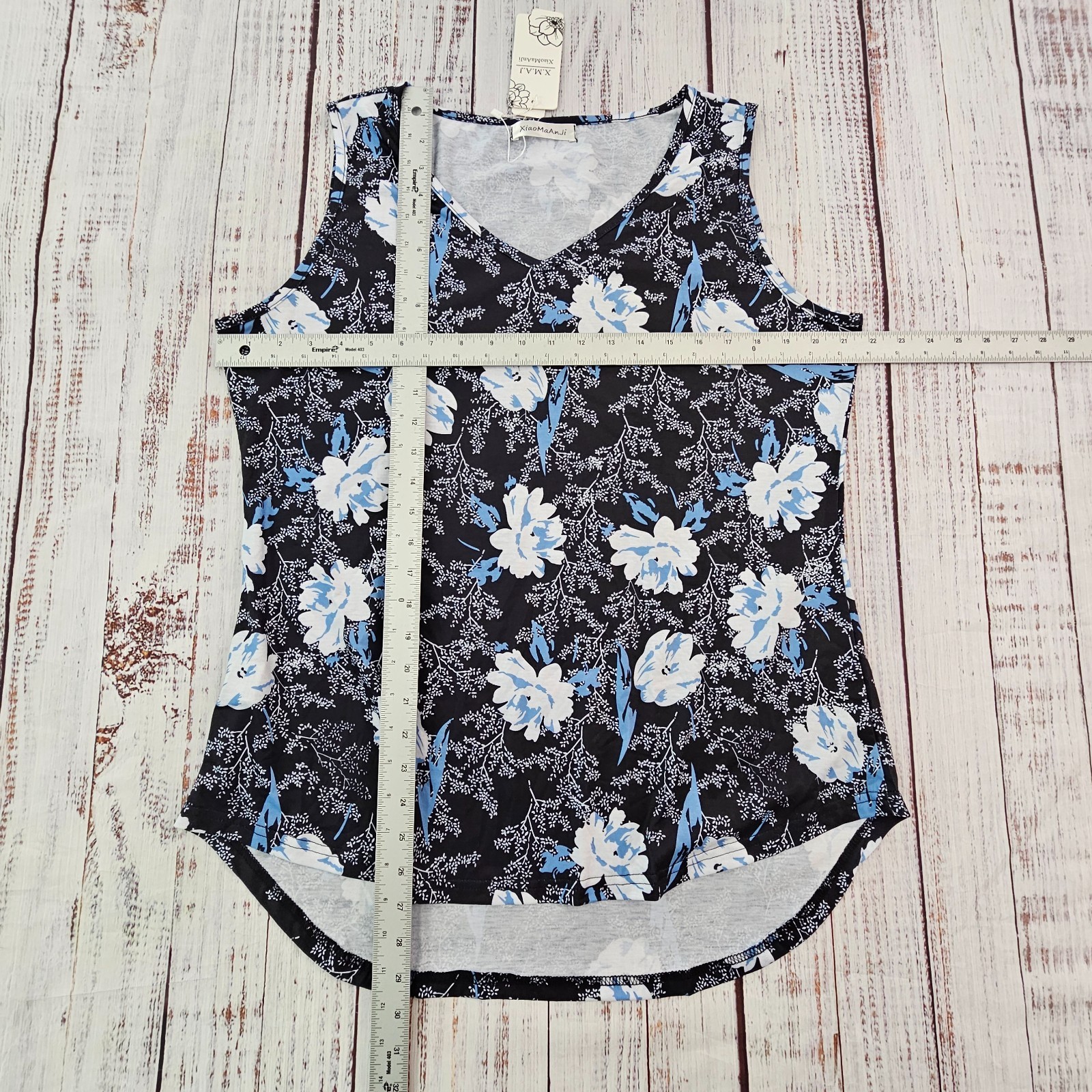 NWT XiaoMaAnJi Black Blue Floral Sleeveless V Neck Dolphin Hem Tank Blouse 1X
