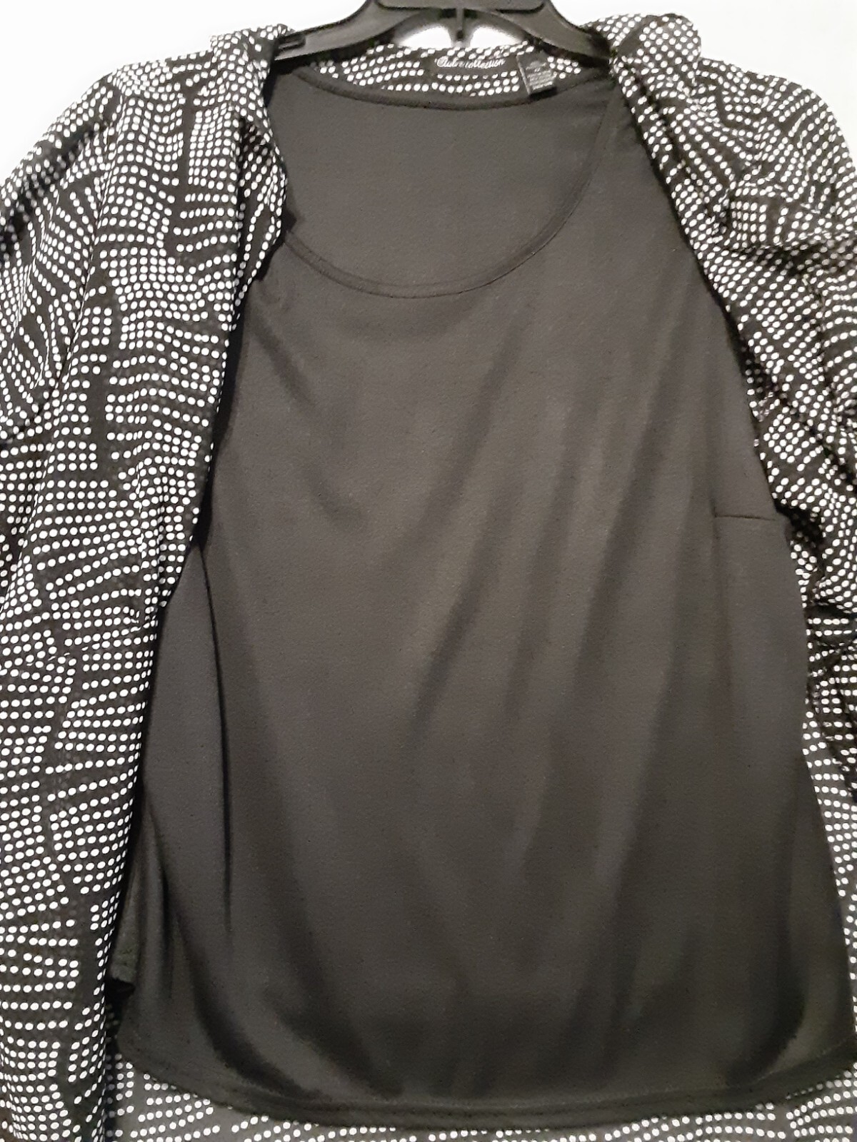 Club Z Collection Sz 1X 2 Piece Set Blouse Black White Polka Dot Ruffled 3/4 Sl