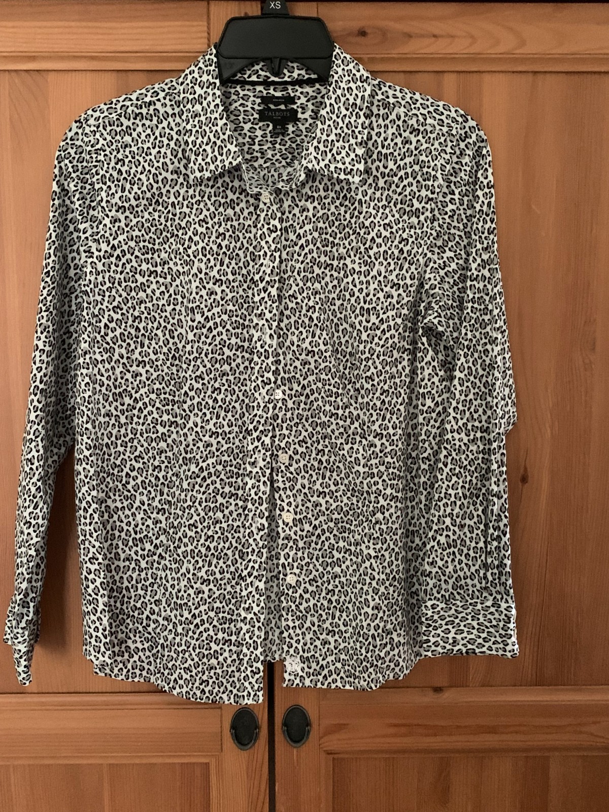 Talbots longsleeve leopard print blouse white black gray size 8P