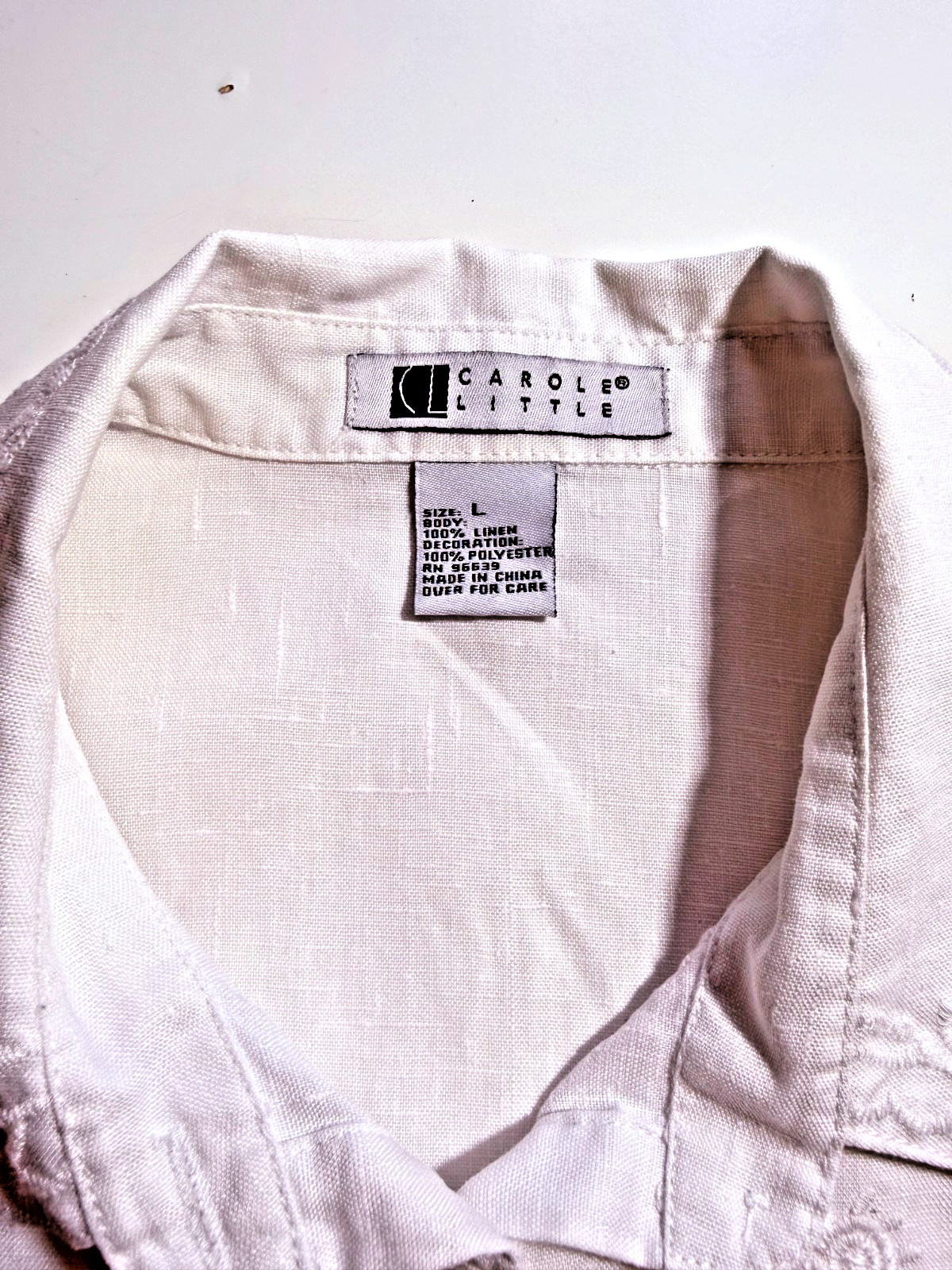 Carole Little VTG Women’s White Embroidery 100% Linen Sleeveless Blouse Size L
