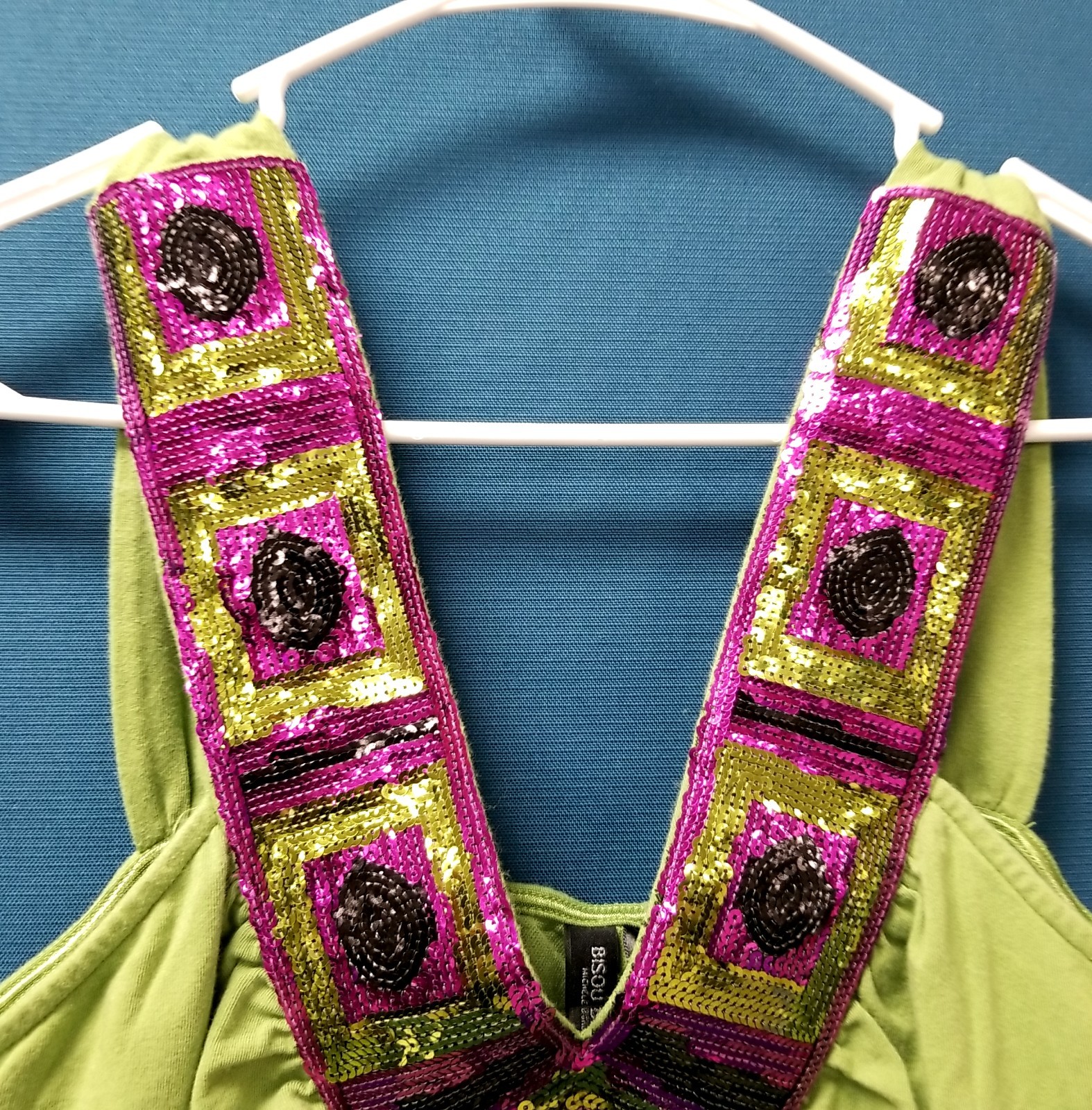 Vtg Y2K Bisou Bisou Green/Pink Sequin V-Neck Tank Top Womens Sz L